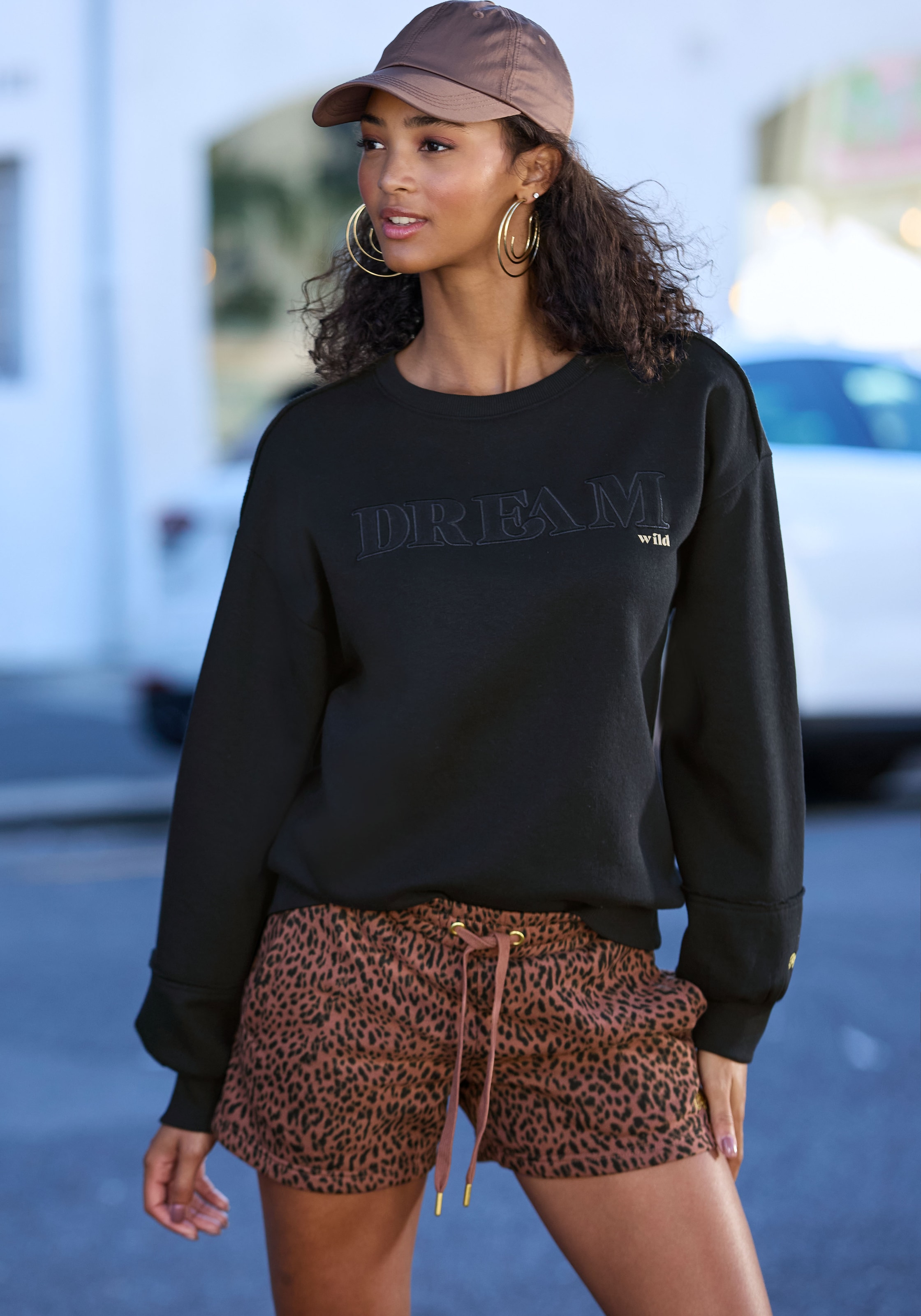 Buffalo Sweater, mit aufwendiger Stickerei günstig online kaufen