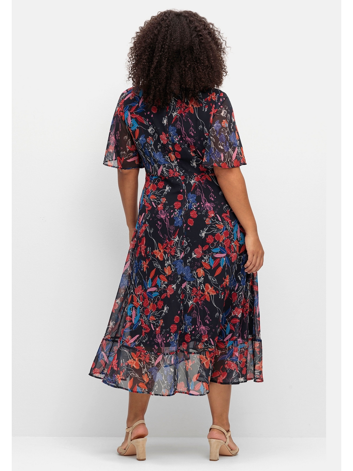 Sheego Chiffonkleid »Große Größen«, mit Blumendruck und Volant am Saum