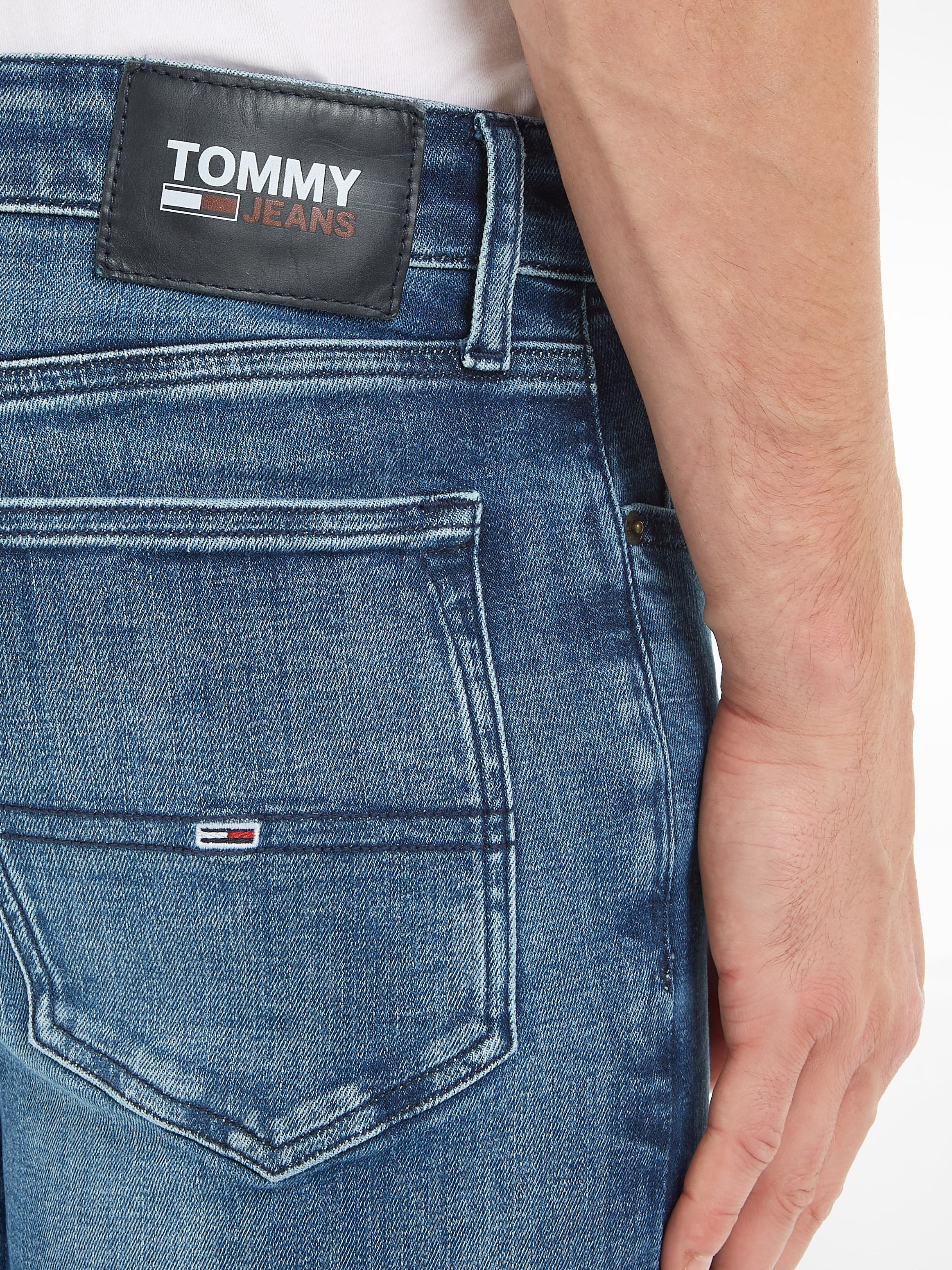 Tommy Jeans Skinny-fit-Jeans »SIMON SKNY BG3384«, in modischen Waschungen