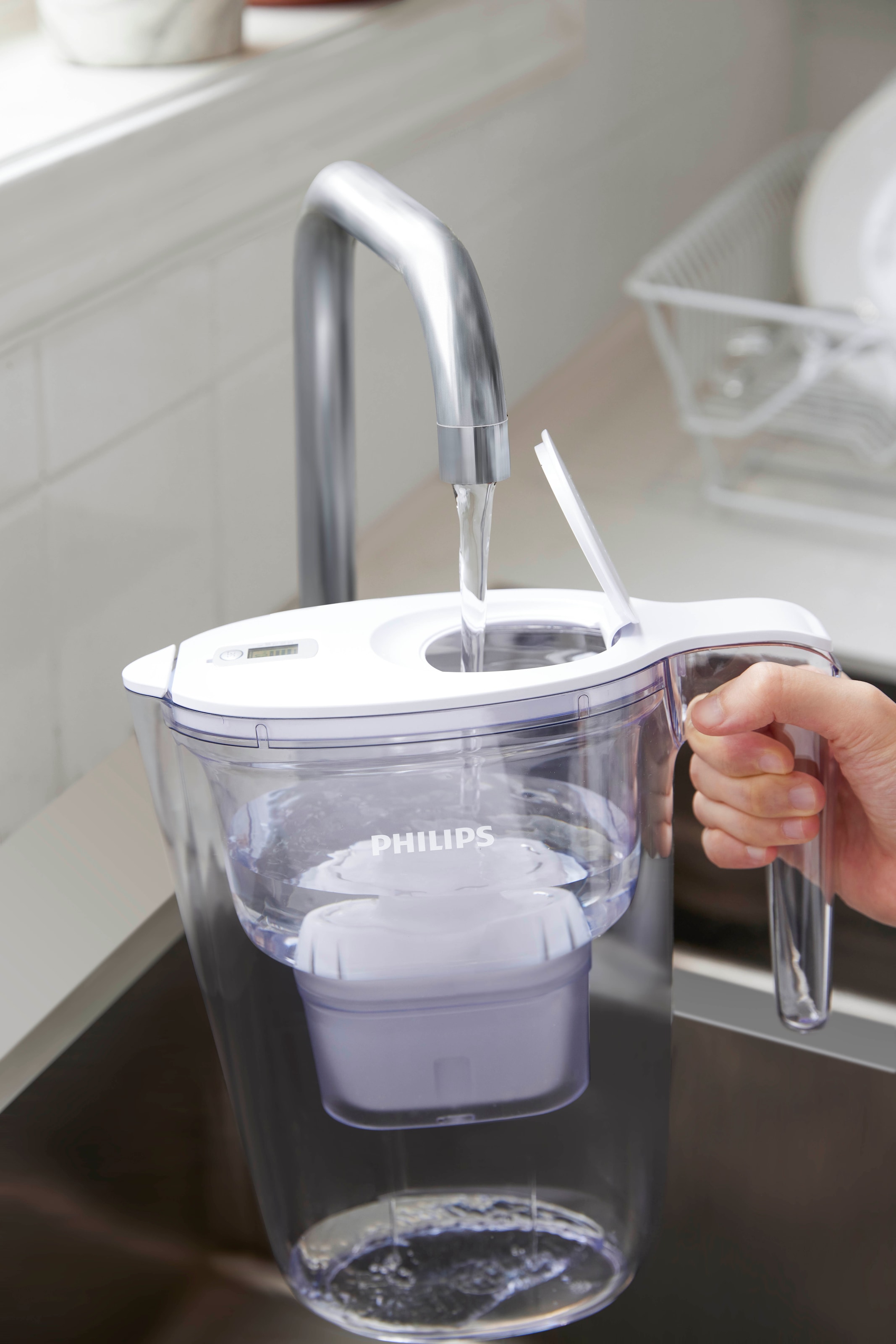 Philips Wasserfilter »Philips Wasserfilter-Kanne 2,6L weiß inkl. 6 Filterkartuschen« Set, 7 Stk. tlg. Reduziert den TDS Wert