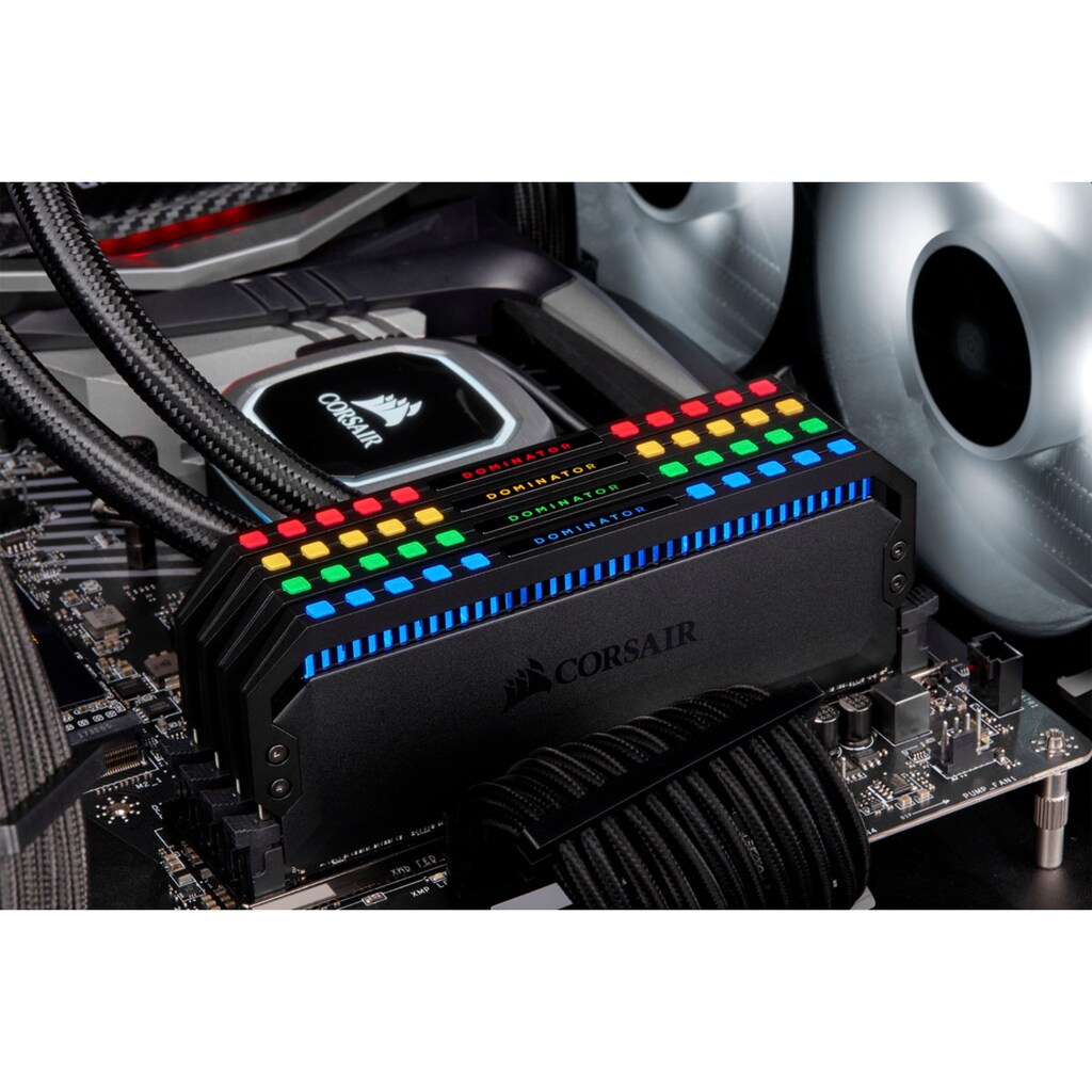 Corsair PC-Arbeitsspeicher »DOMINATOR RGB 32 GB (2 x 16 GB) DDR4 DRAM 3.000 MHz C15«