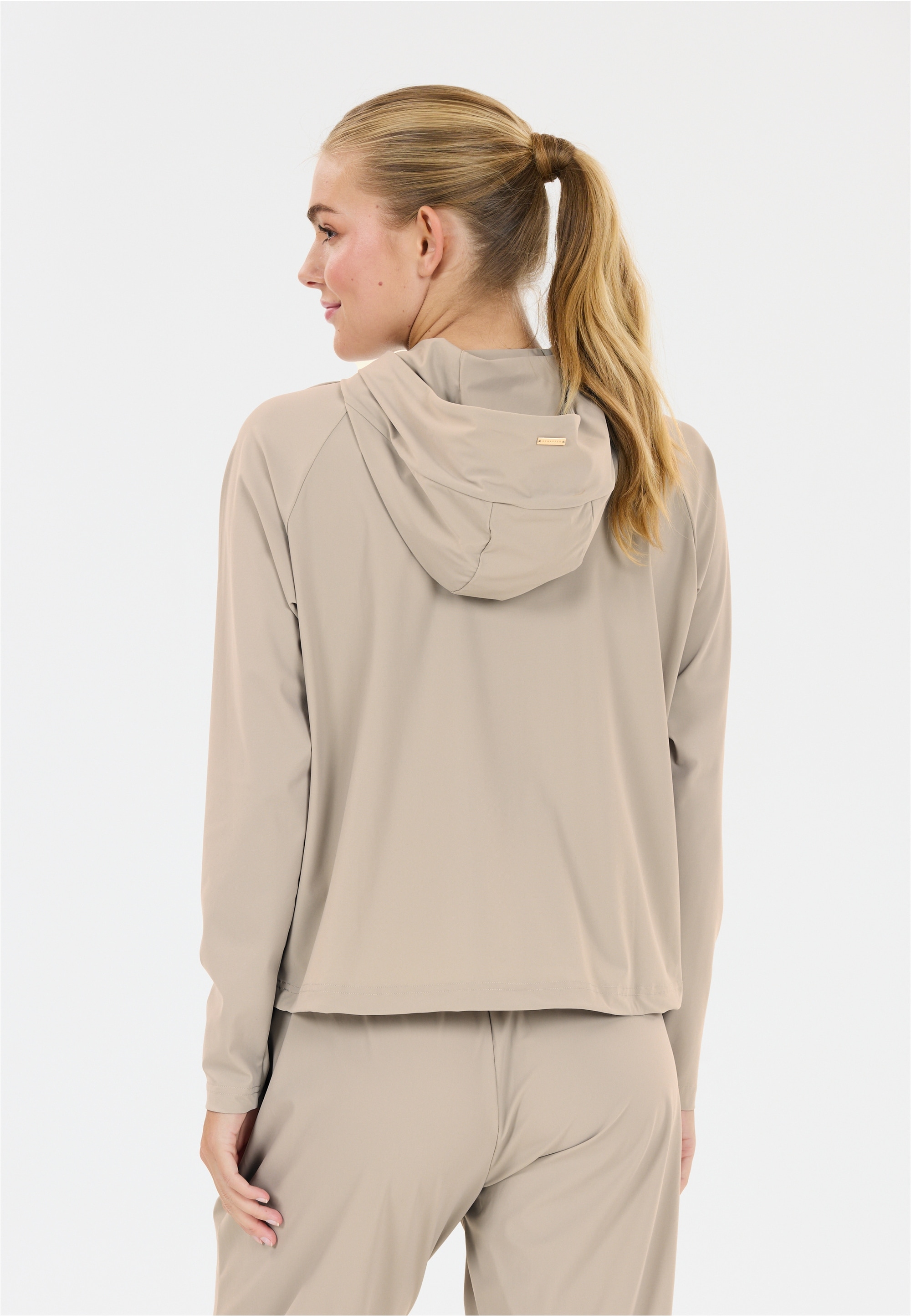 ATHLECIA Laufjacke »Amis« in dehnbarer und bequemer Qualität