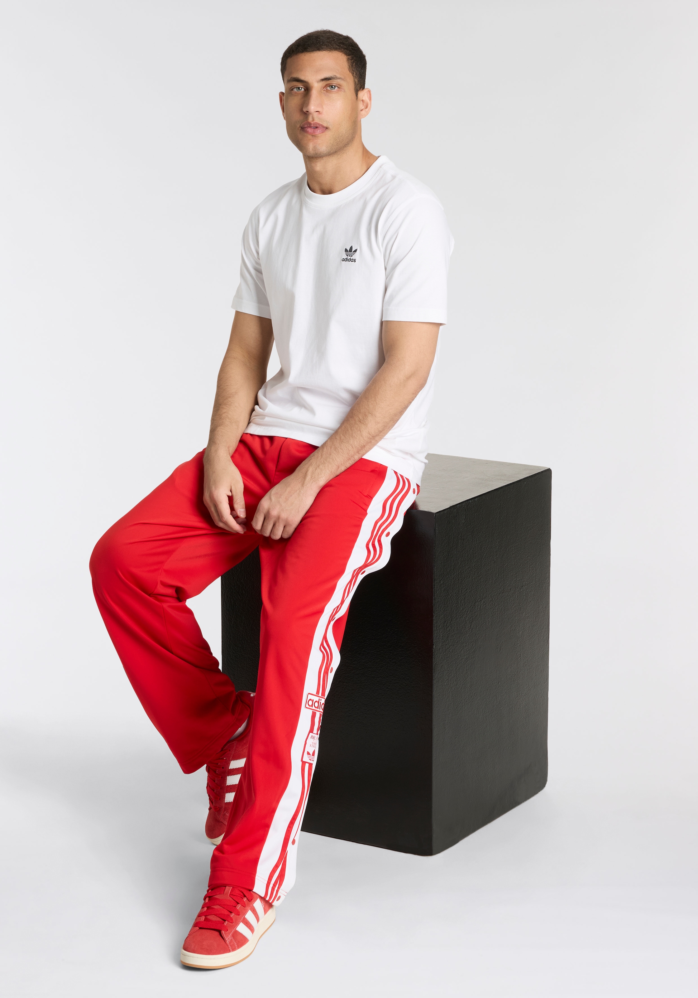 adidas Originals T-Shirt »TREFOIL ESS TEE«, drei Streifen Essentials Shirt mit Trefoil Logo