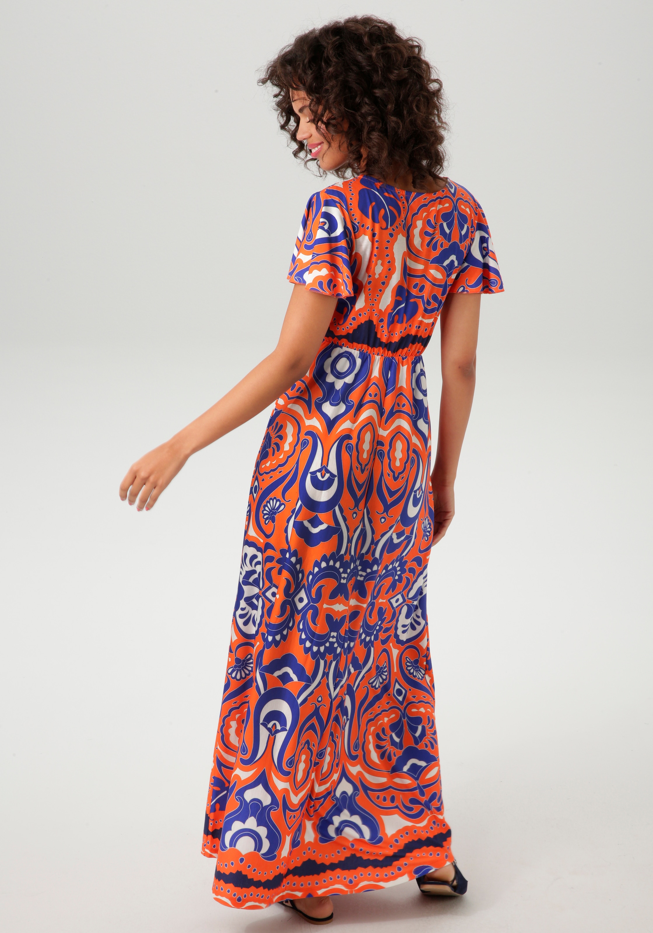 Aniston CASUAL Maxikleid, mit extravagantem, großflächigem Druck - NEUE KOLLEKTION
