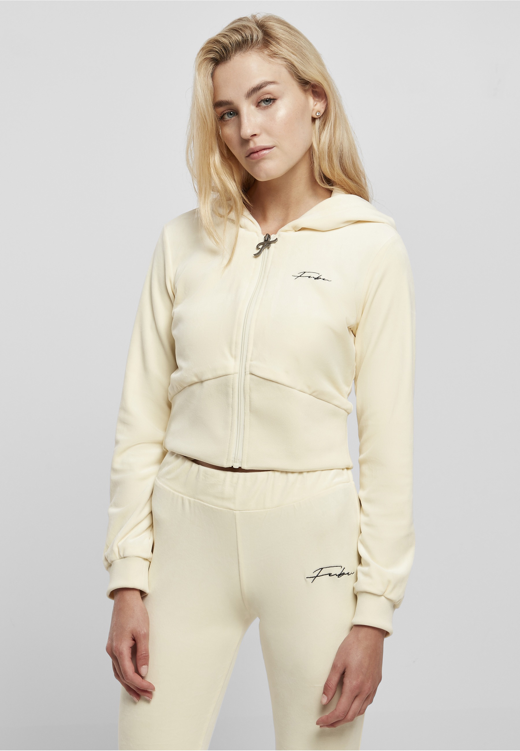 Fubu Kapuzensweatshirt »Fubu Damen FW224-020-1 Signature Velours Zip Hoodie offwhite«, 1 Stk.
