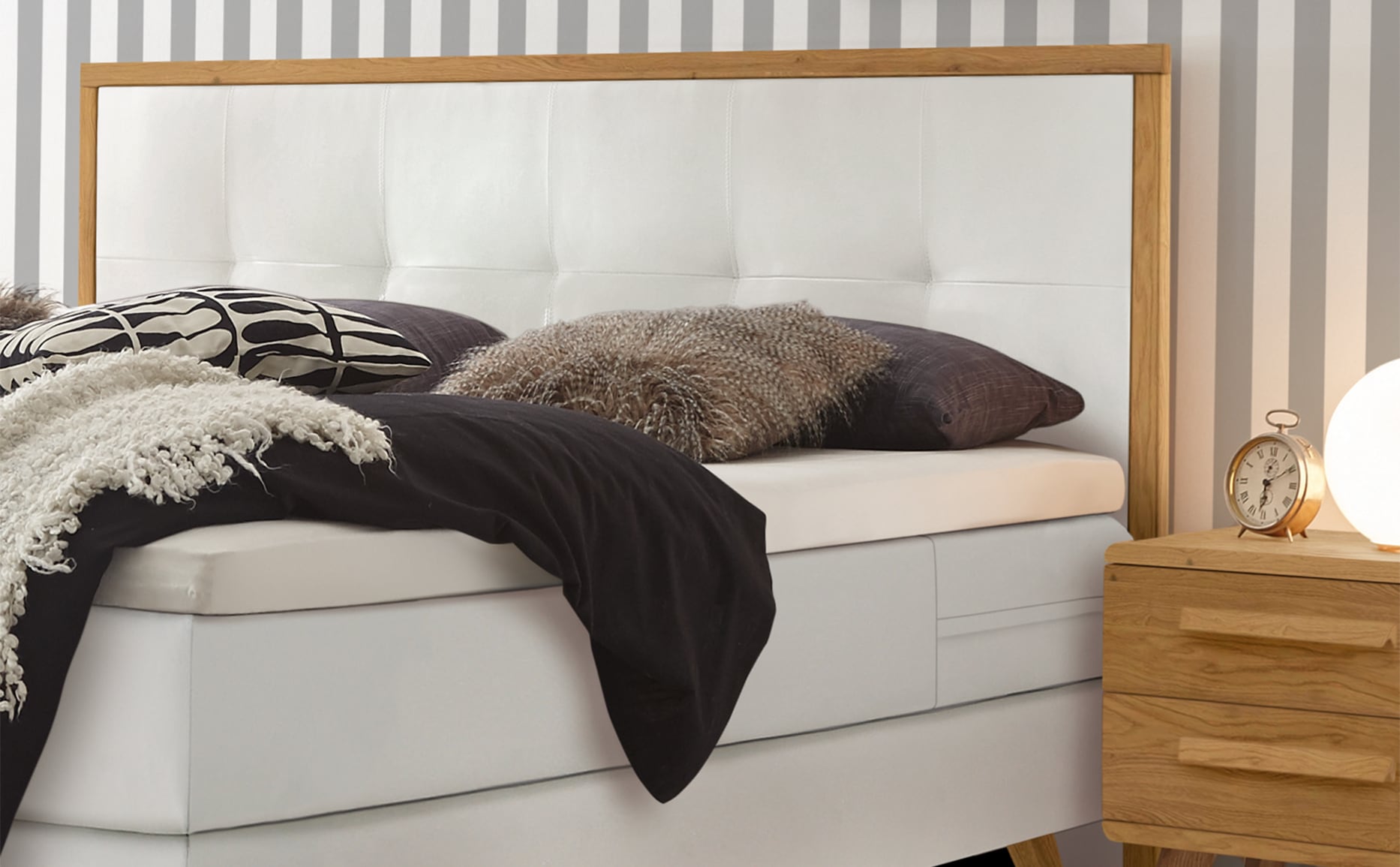 HASENA Boxspringbett Nordic, inkl. Topper, Kopfteilrahmen und Füsse aus massiver Eiche