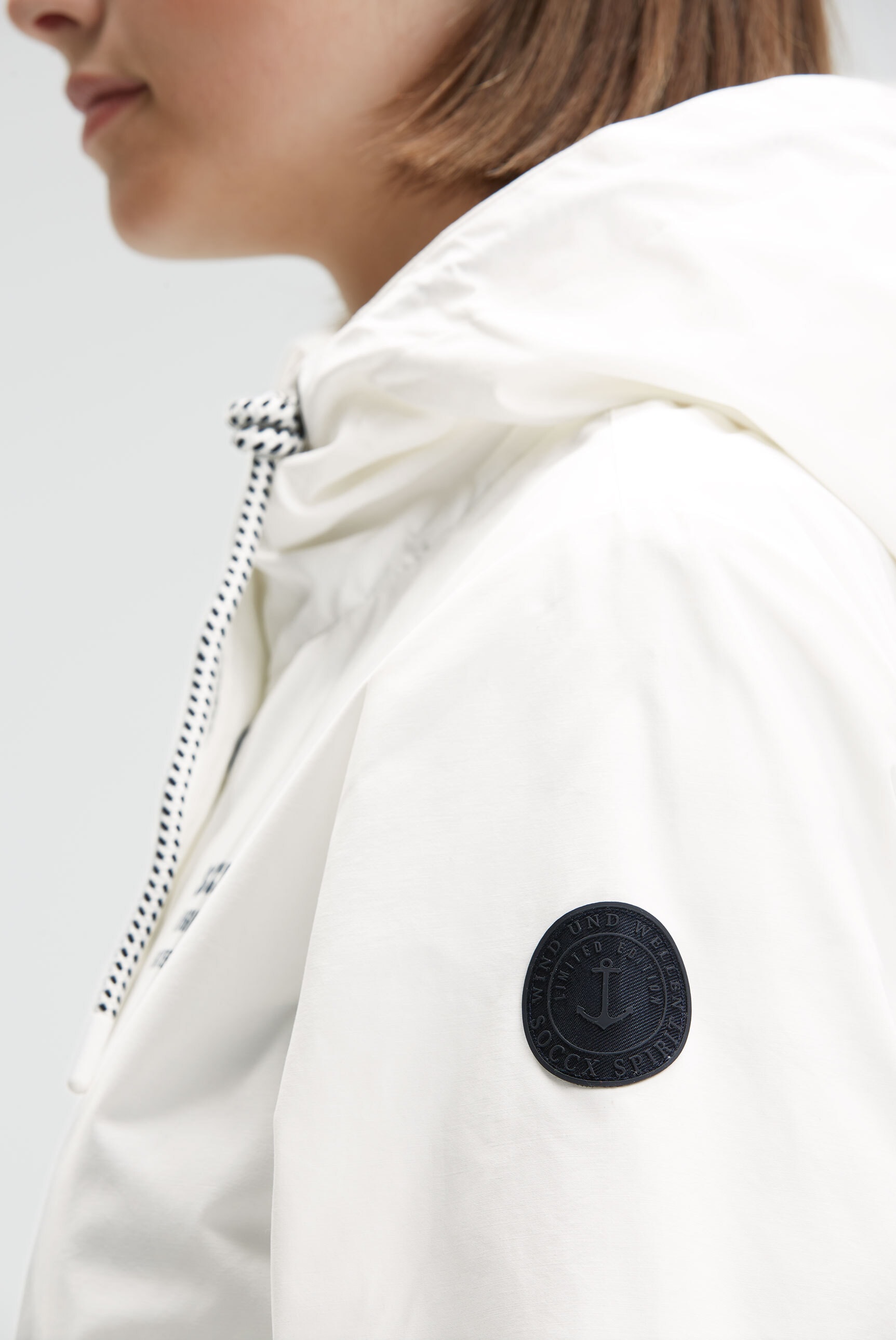 SOCCX Funktionsjacke mit Kapuze mit Windbreaker-Bündchen und Waterproof-Eingrifftaschen