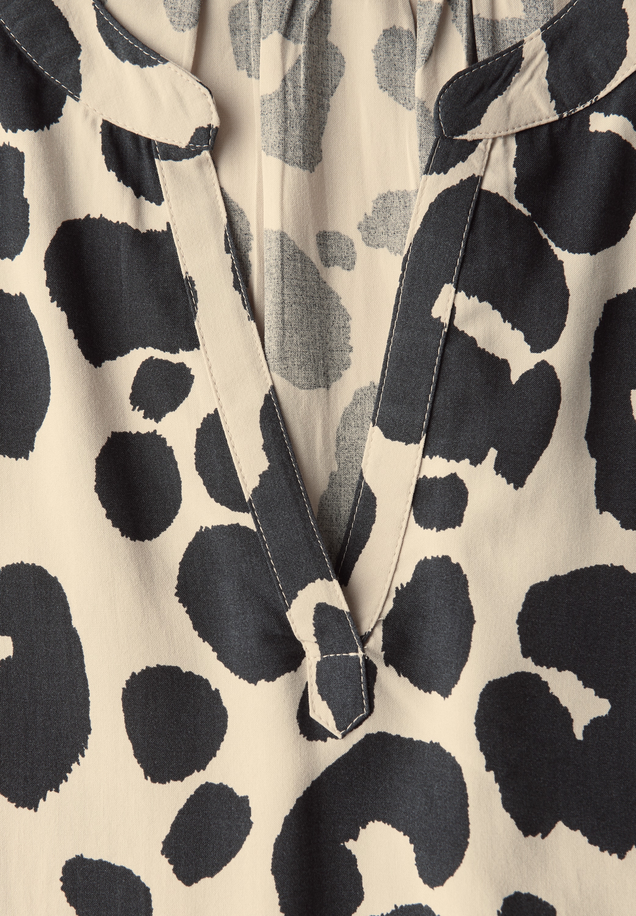 STREET ONE Klassische Bluse, aus softer Viskose