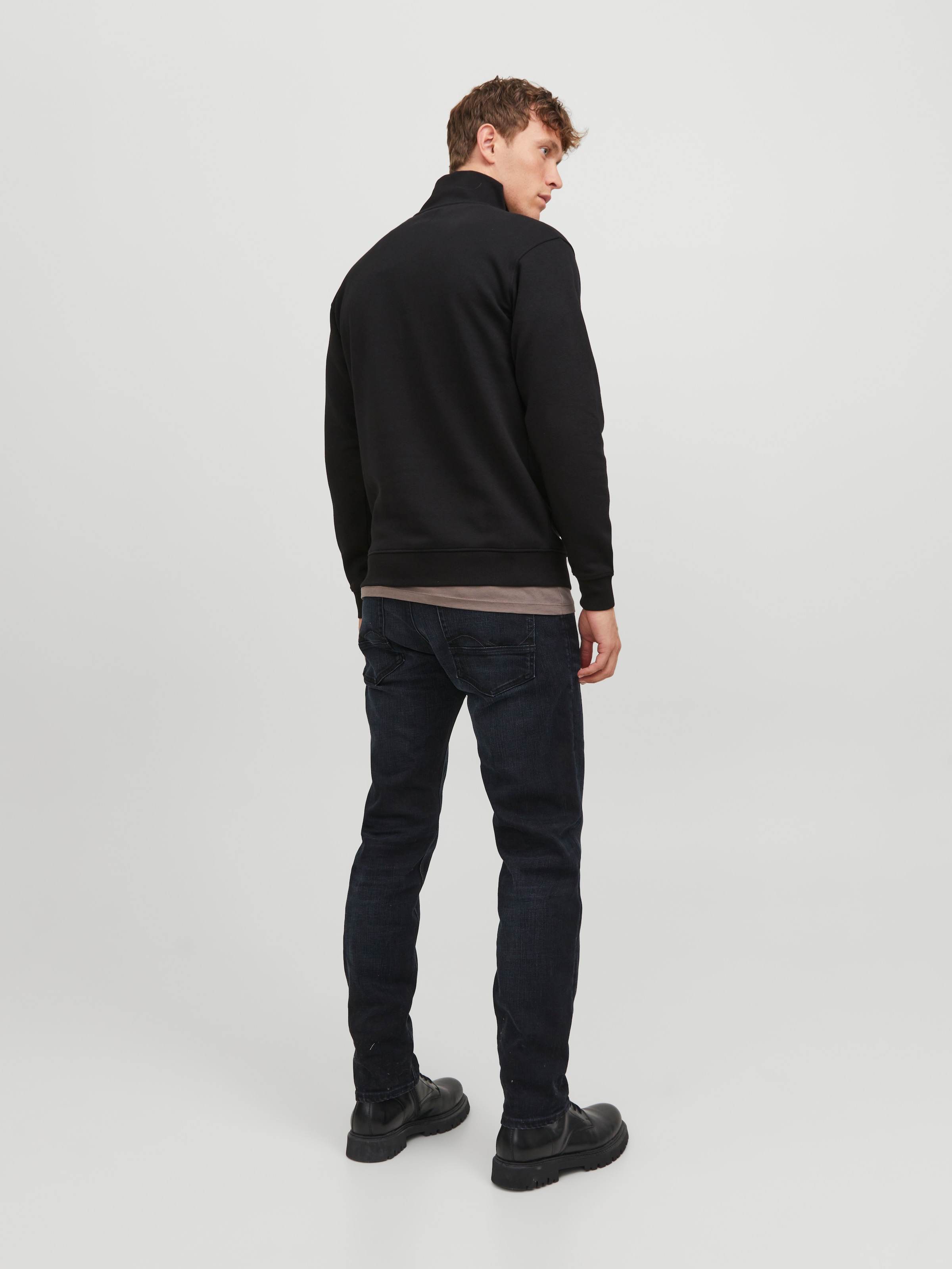 Jack & Jones Sweatshirt »JJEBRADLEY SWEAT HALF ZIP NOOS«, mit Troyer Kragen
