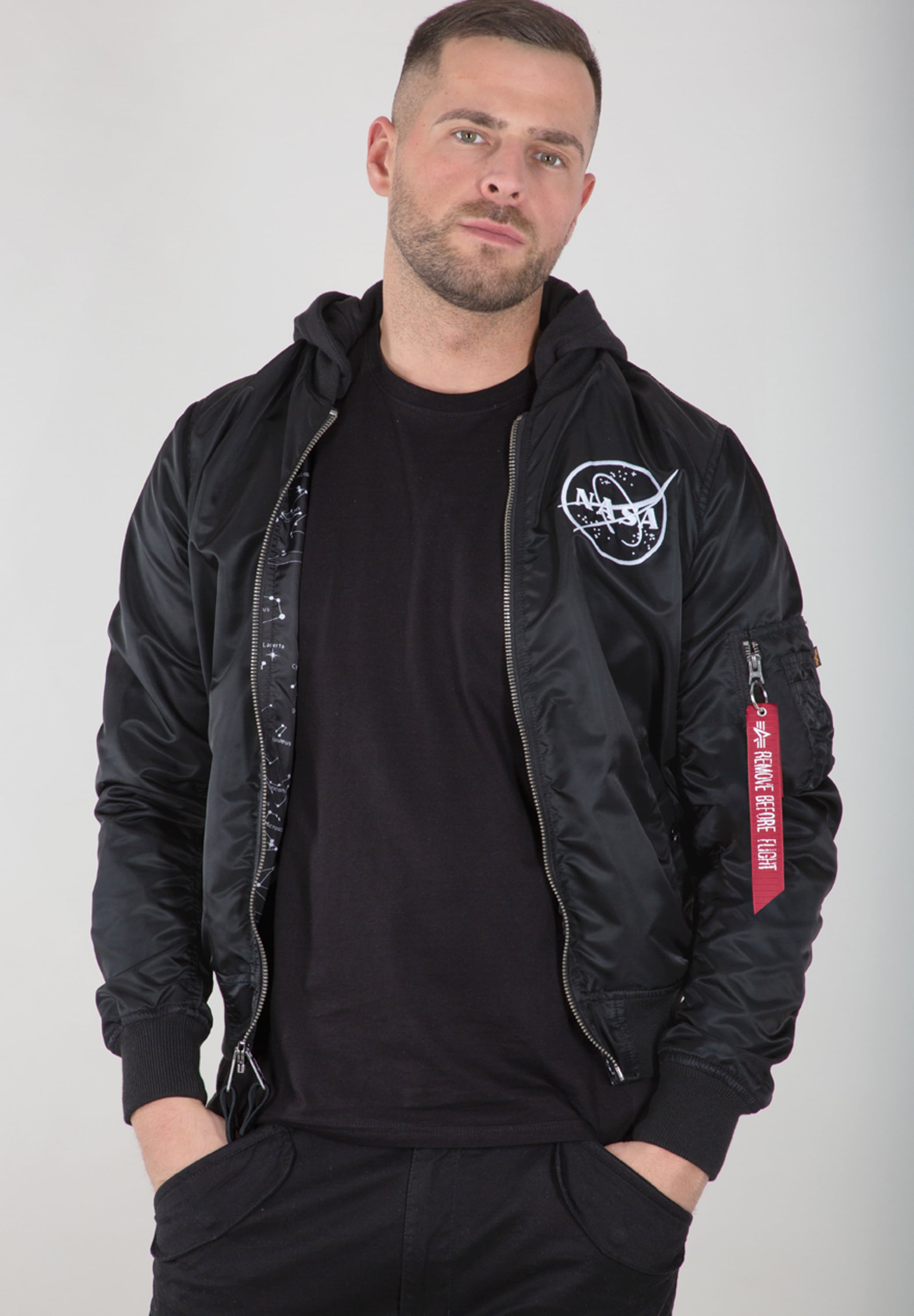 Bomberjacke »Alpha Industries Men - Bomber Jackets MA-1 LW HD NASA Glow Rev.«