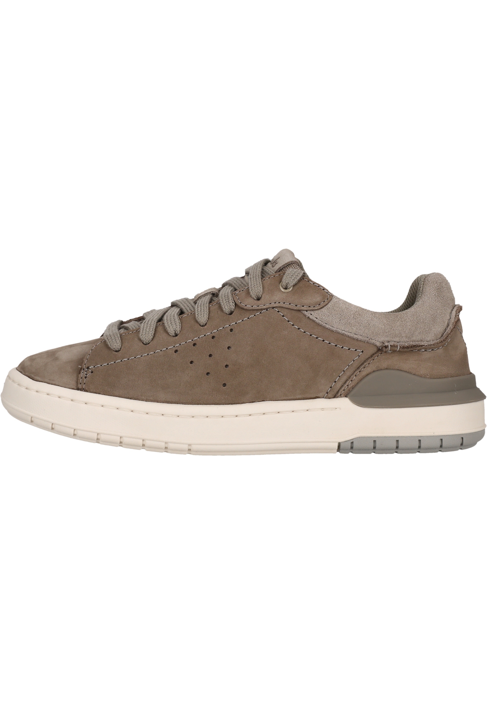 Clarks Sneaker »Courtlite2«, mit federleichter Sohle