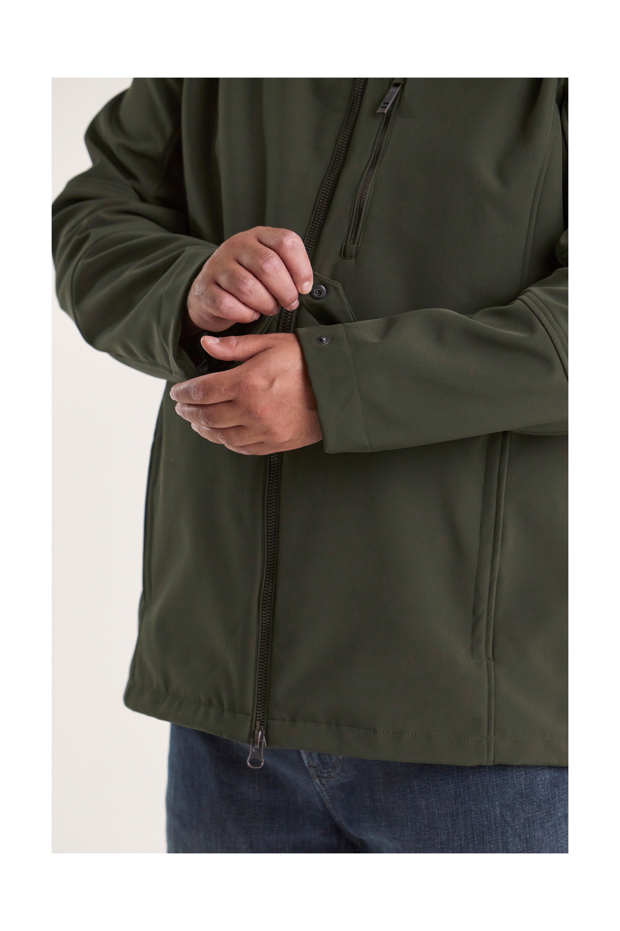 STOY Softshelljacke »STW 17 MN SFTSHLL JCKT«, Wasserabweisende, atmungsaktive Softshelljacke mit abnehmbarer Kapuze
