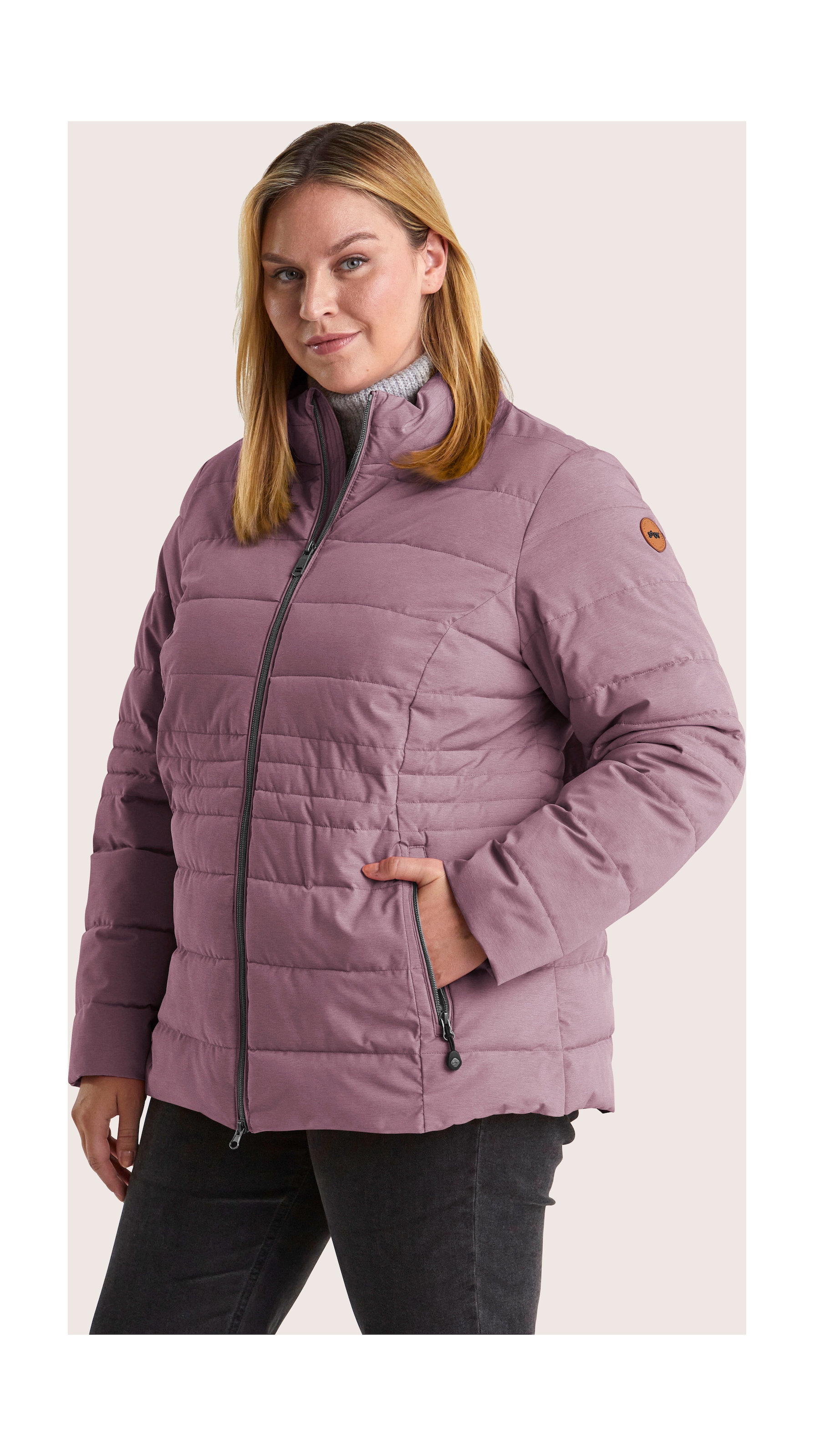 STOY Steppjacke »STW 20 WMN QLTD JCKT«, Leichte, warme Damenjacke von STOY, atmungsaktiv, wasserabweisend