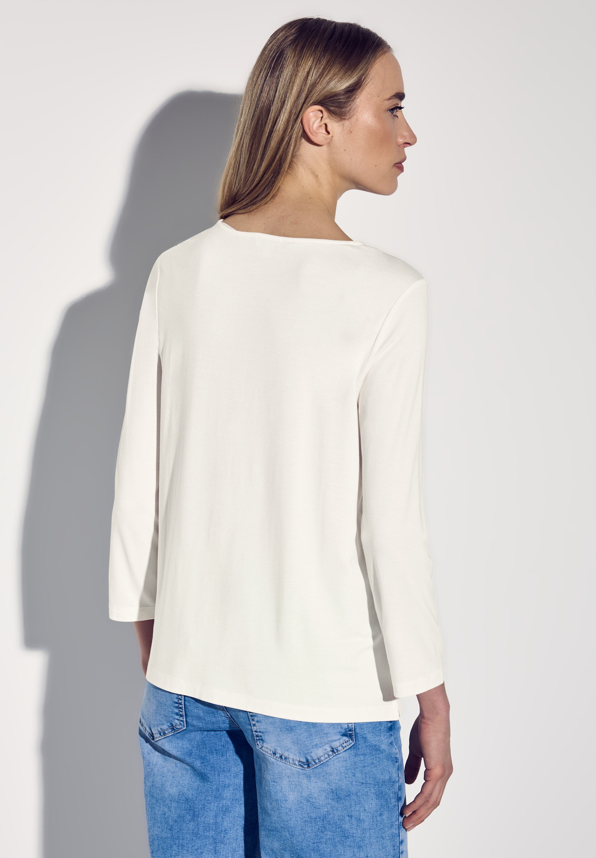 STREET ONE Rundhalsshirt, aus strecthigem Viskosematerial