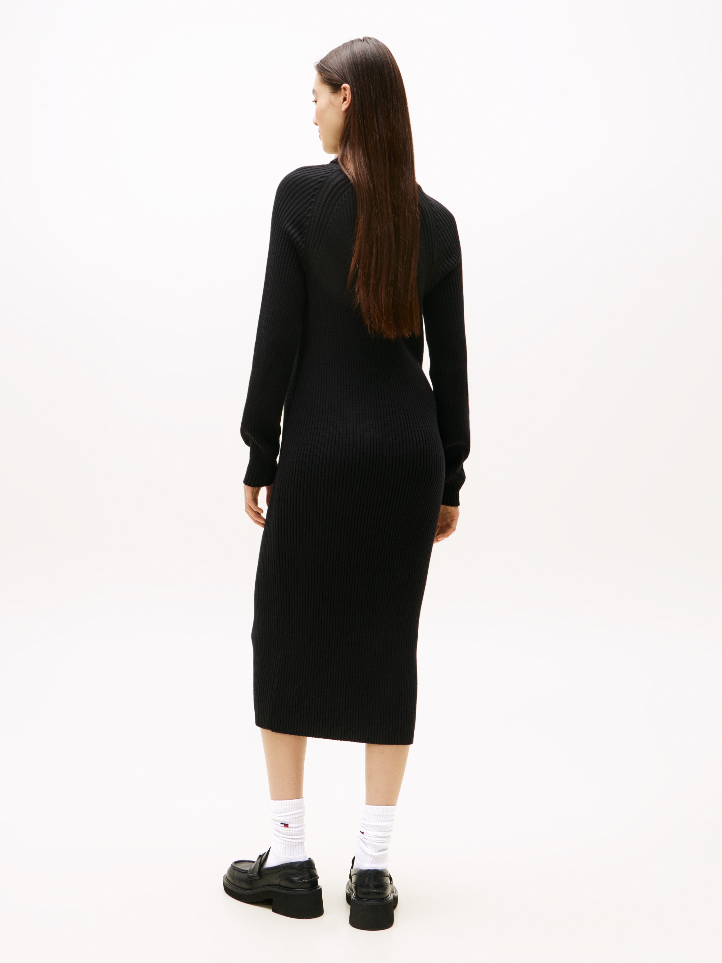 Tommy Jeans Strickkleid "TJW MOCKNECK BADGE SWEATER DRESS" günstig online kaufen