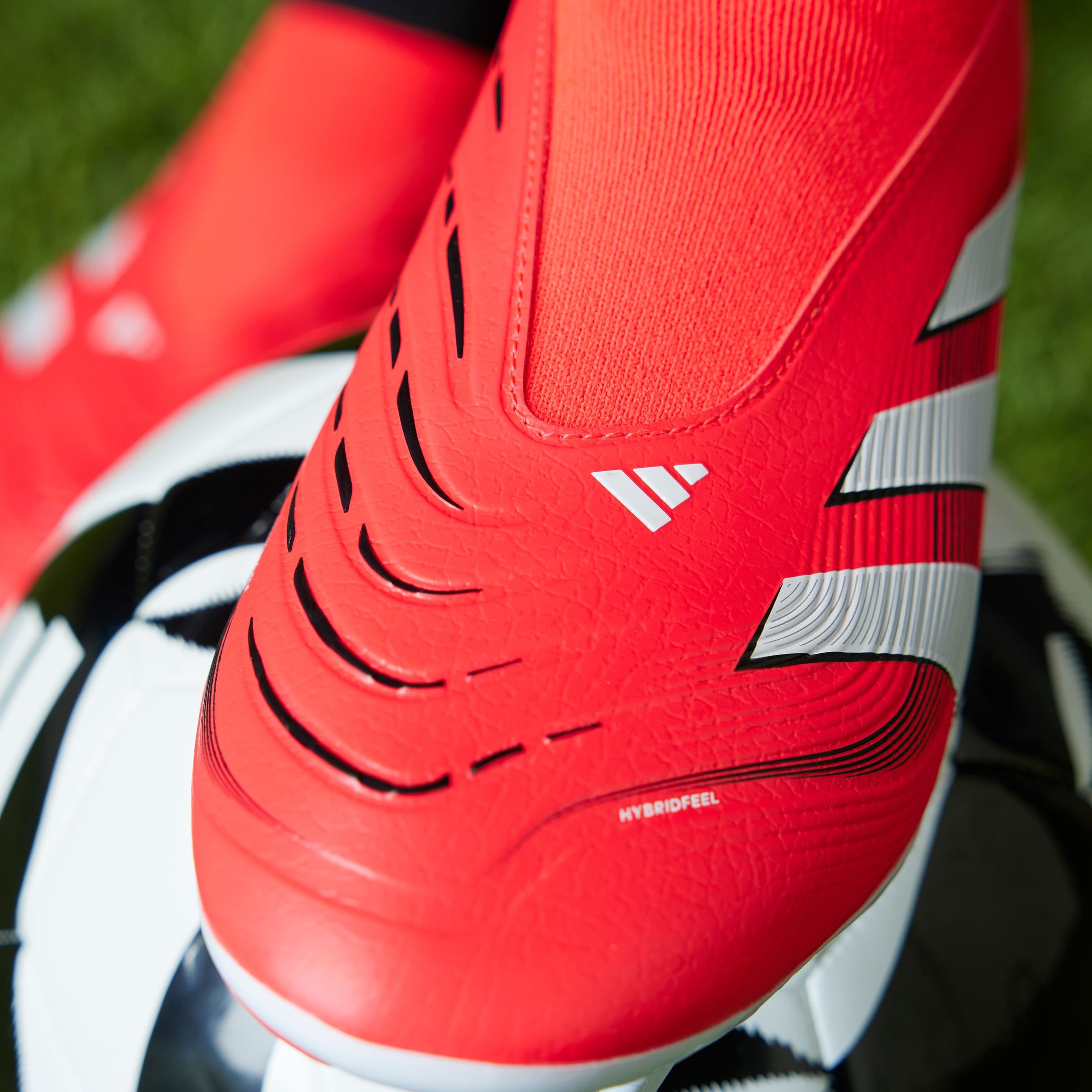 adidas Performance Fußballschuh »PREDATOR LEAGUE LACELESS FG/MG«