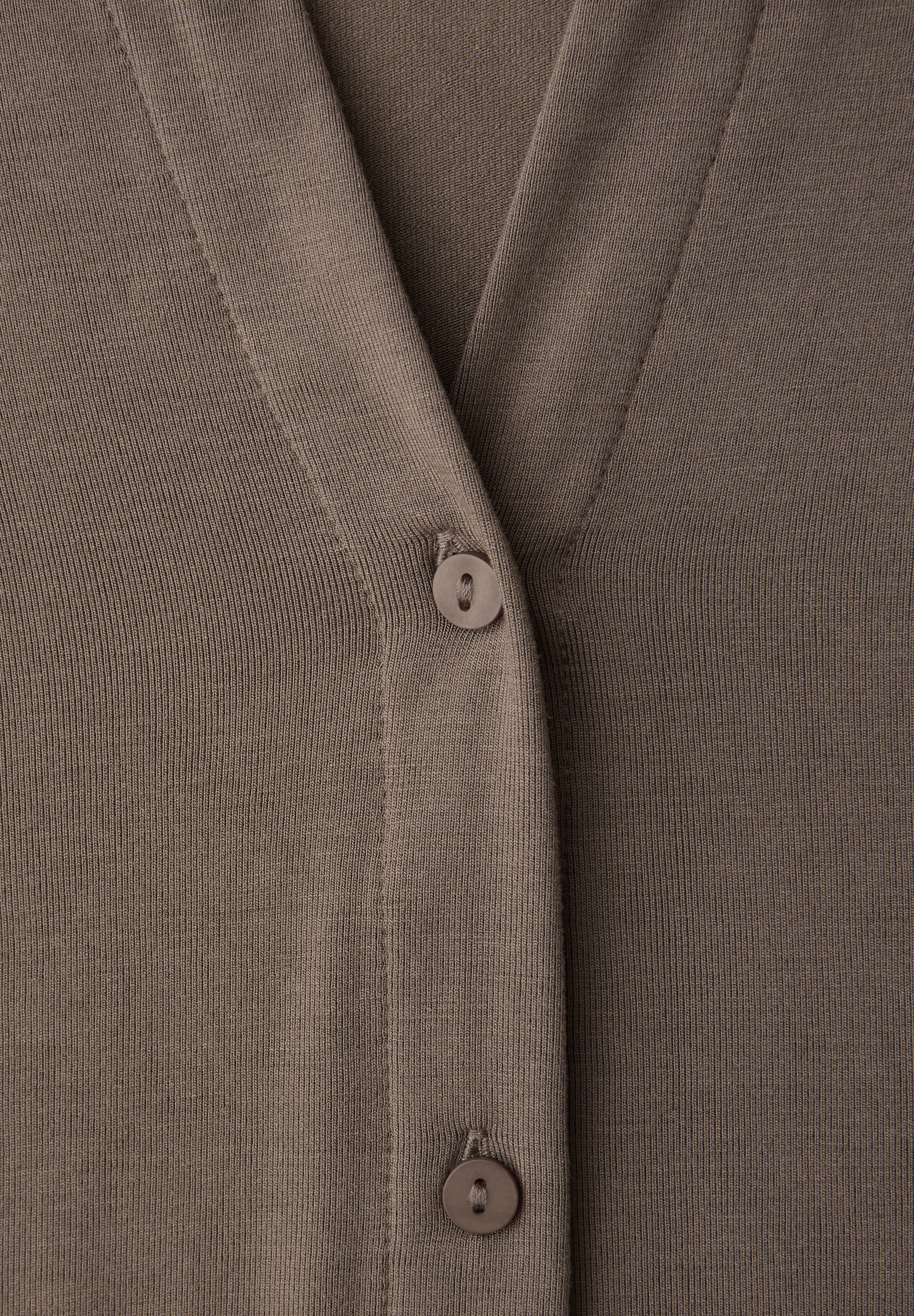 STREET ONE Langarmshirt mit College-Style Details