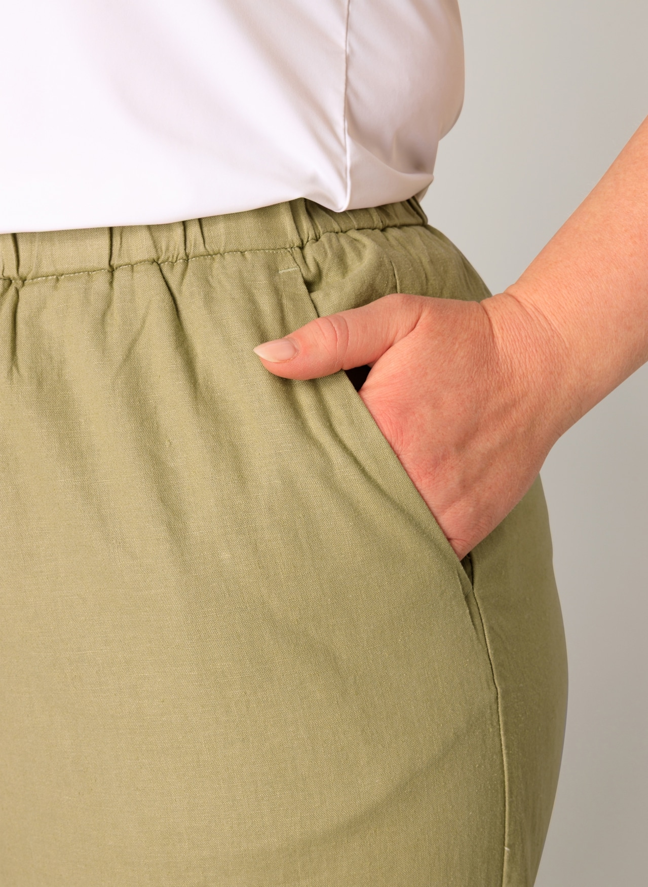 Base Level Curvy Leinenhose »Yula«
