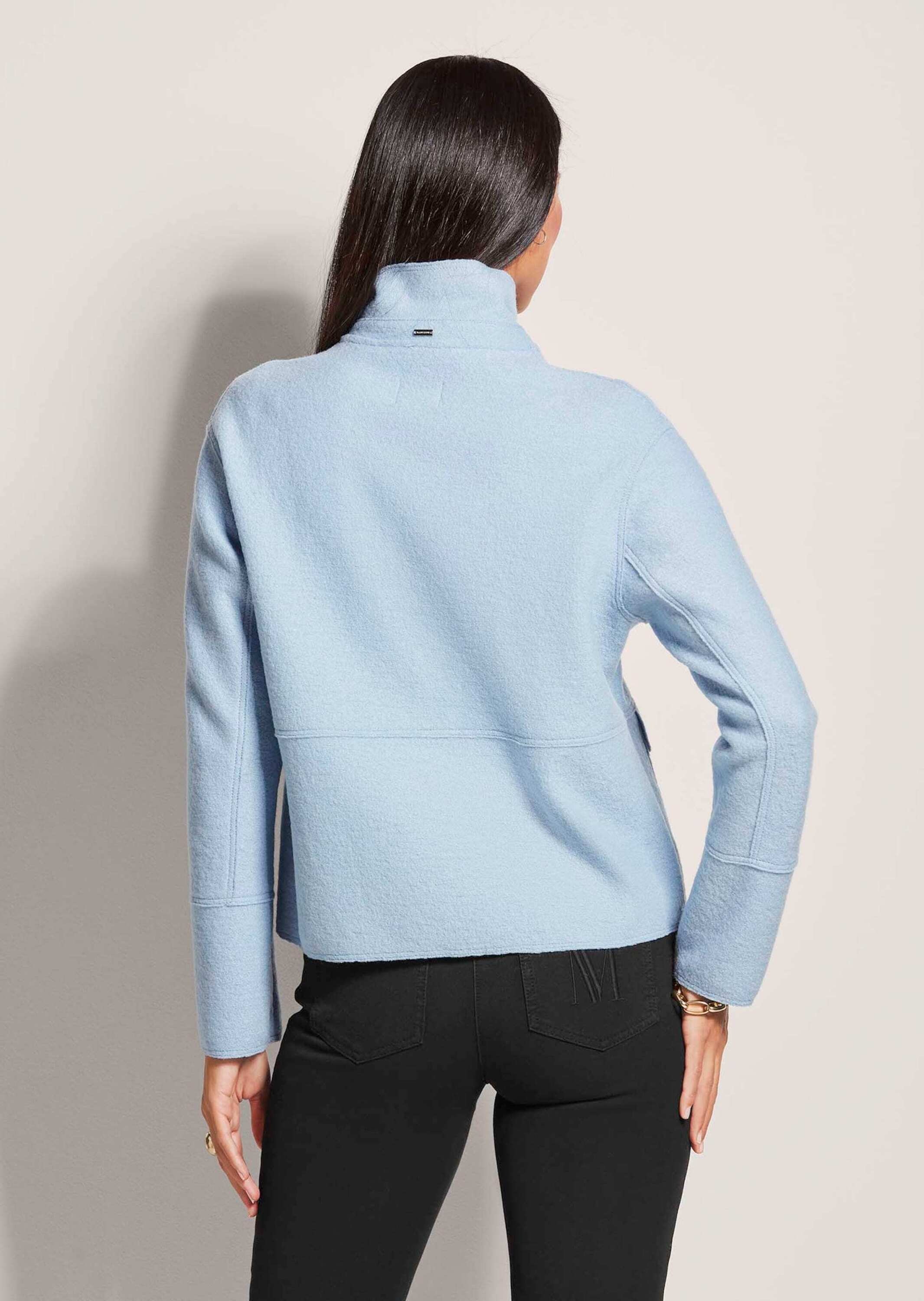 MADELEINE Kurzblazer »Kurzblazer Wollblazer mit Klappkragen und Pattentaschen«