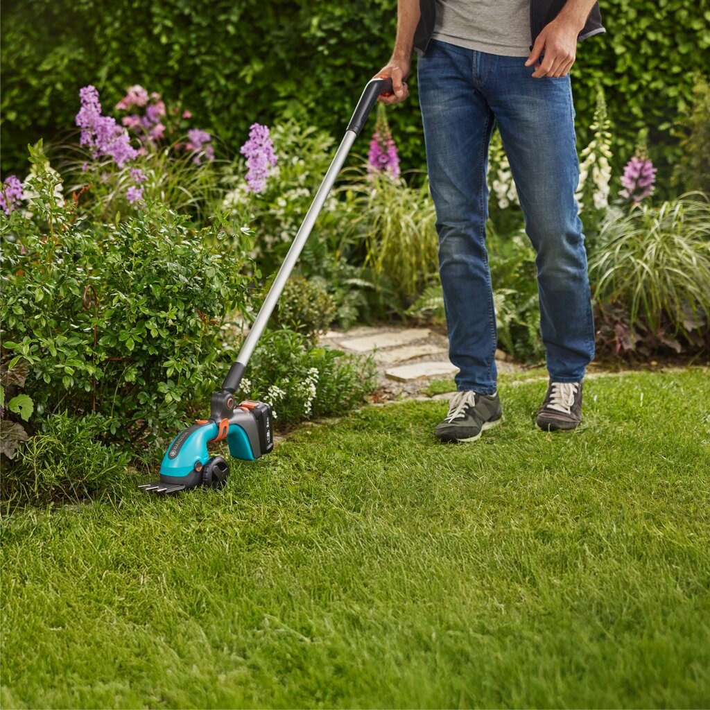 GARDENA Akku-Gras- und Strauchscherenset »PowerCut 20/18V P4A Set mit Stiel« ()  ohne Akku und ladegerät