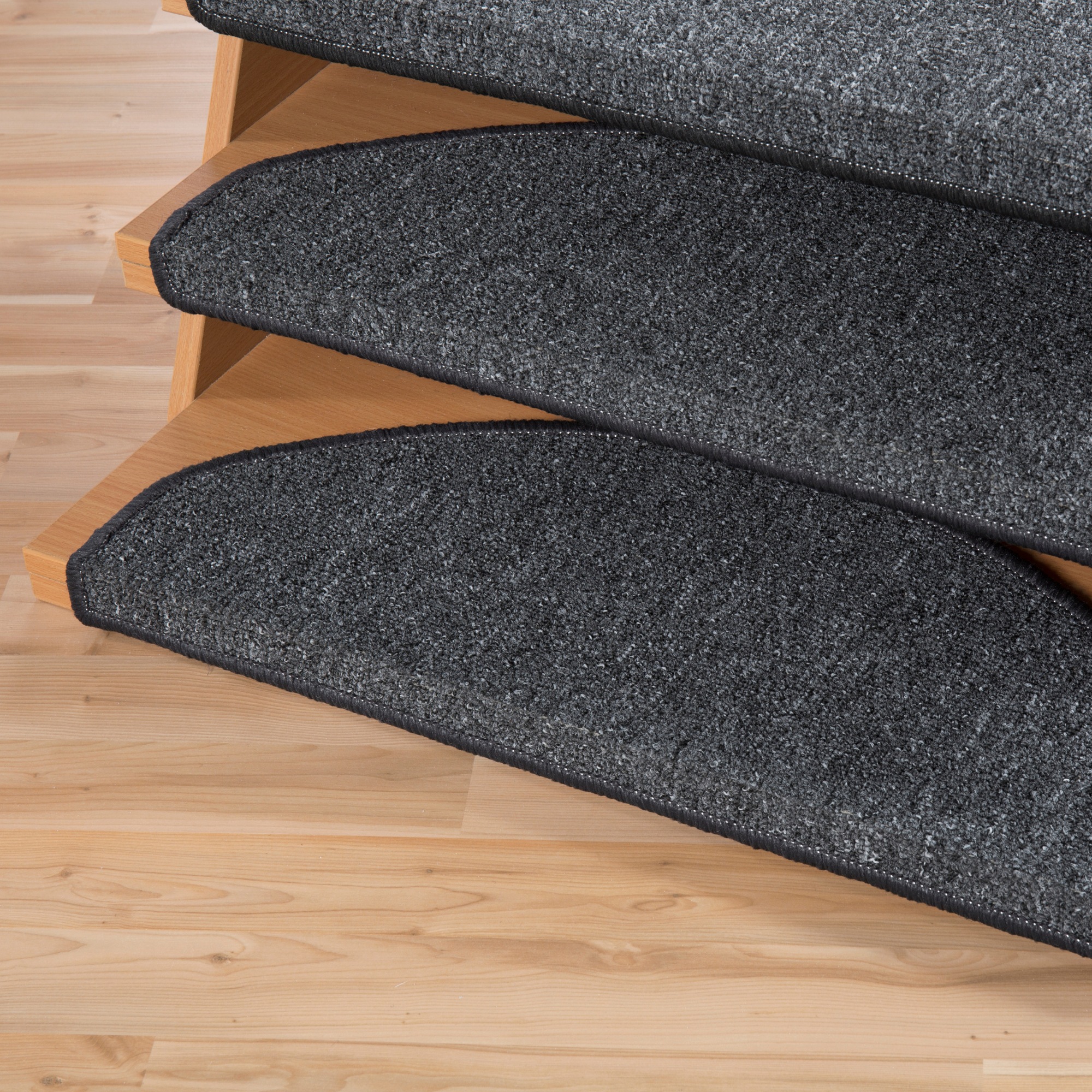 Andiamo Stufenmatte "Rambo, Made in Poland" halbrund 4 mm Höhe melierte Sch günstig online kaufen