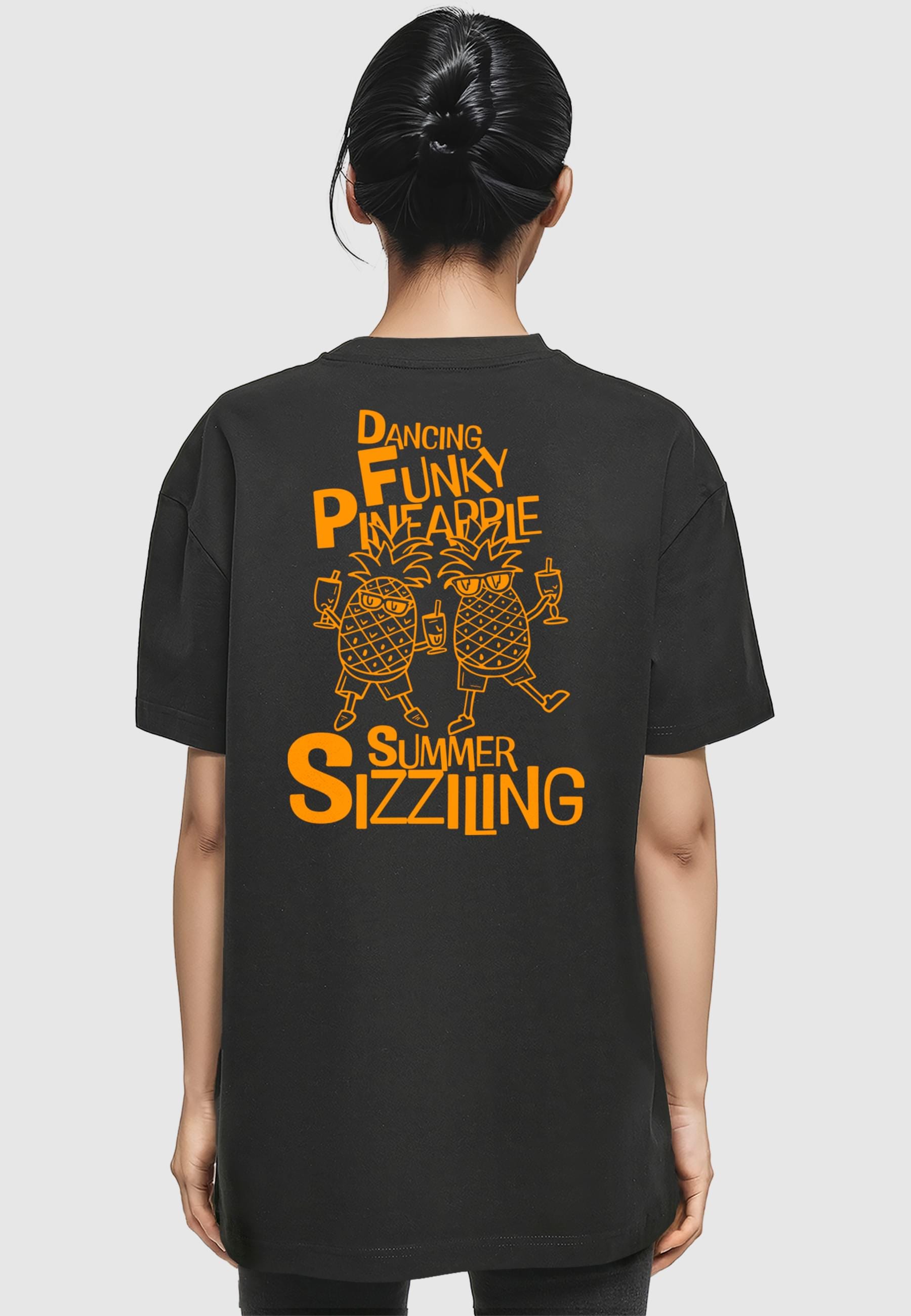 Merchcode T-Shirt »Merchcode Ladies Funky Pineapple Oversized Tee«, (1 tlg.)