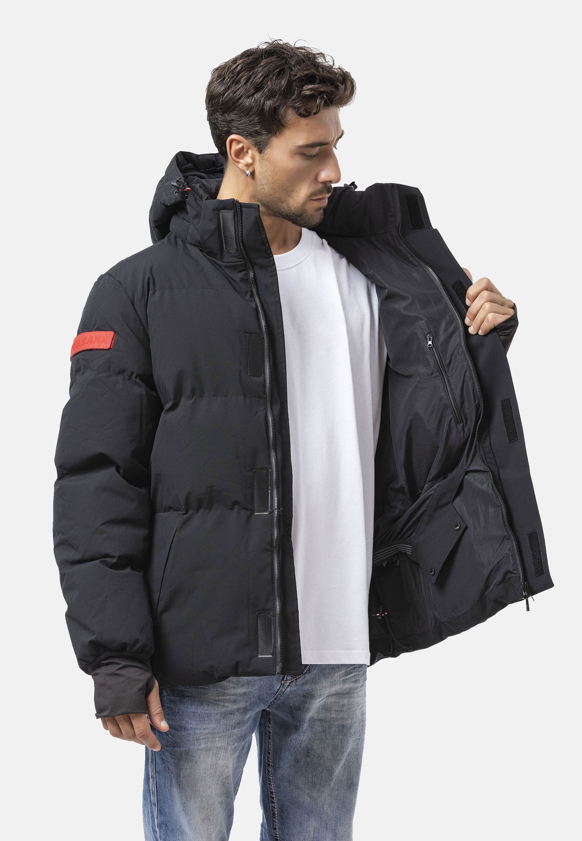 Cipo & Baxx Winterjacke »CM228« mit Kapuze sportlich, warm & ideal für Snowboard-Fahrer