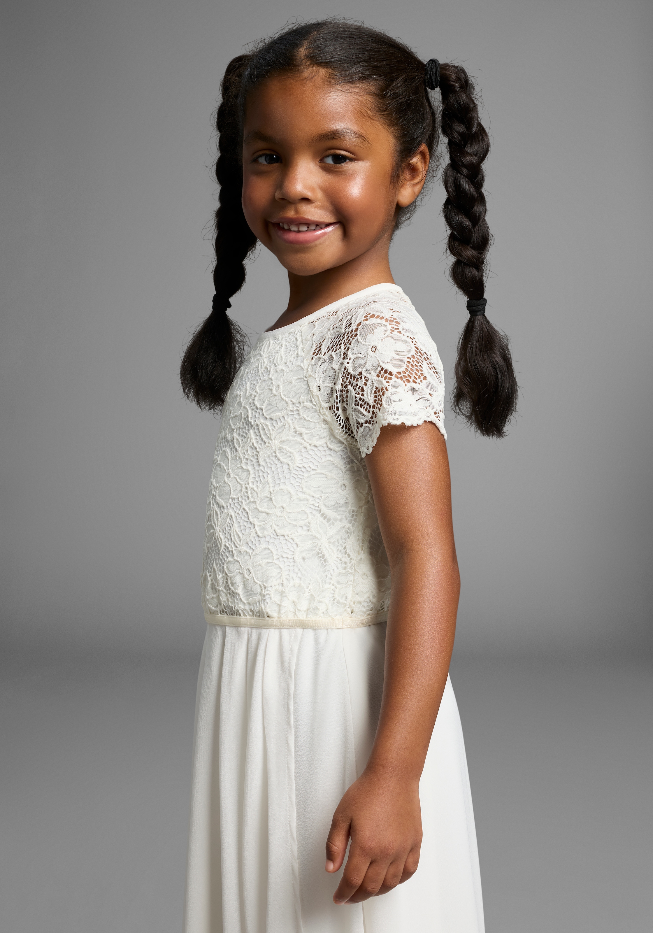 KIDSWORLD Jerseykleid »Festliches Kleid mit Spitze«, Elegantes Kleid mit Spitze und Chiffon