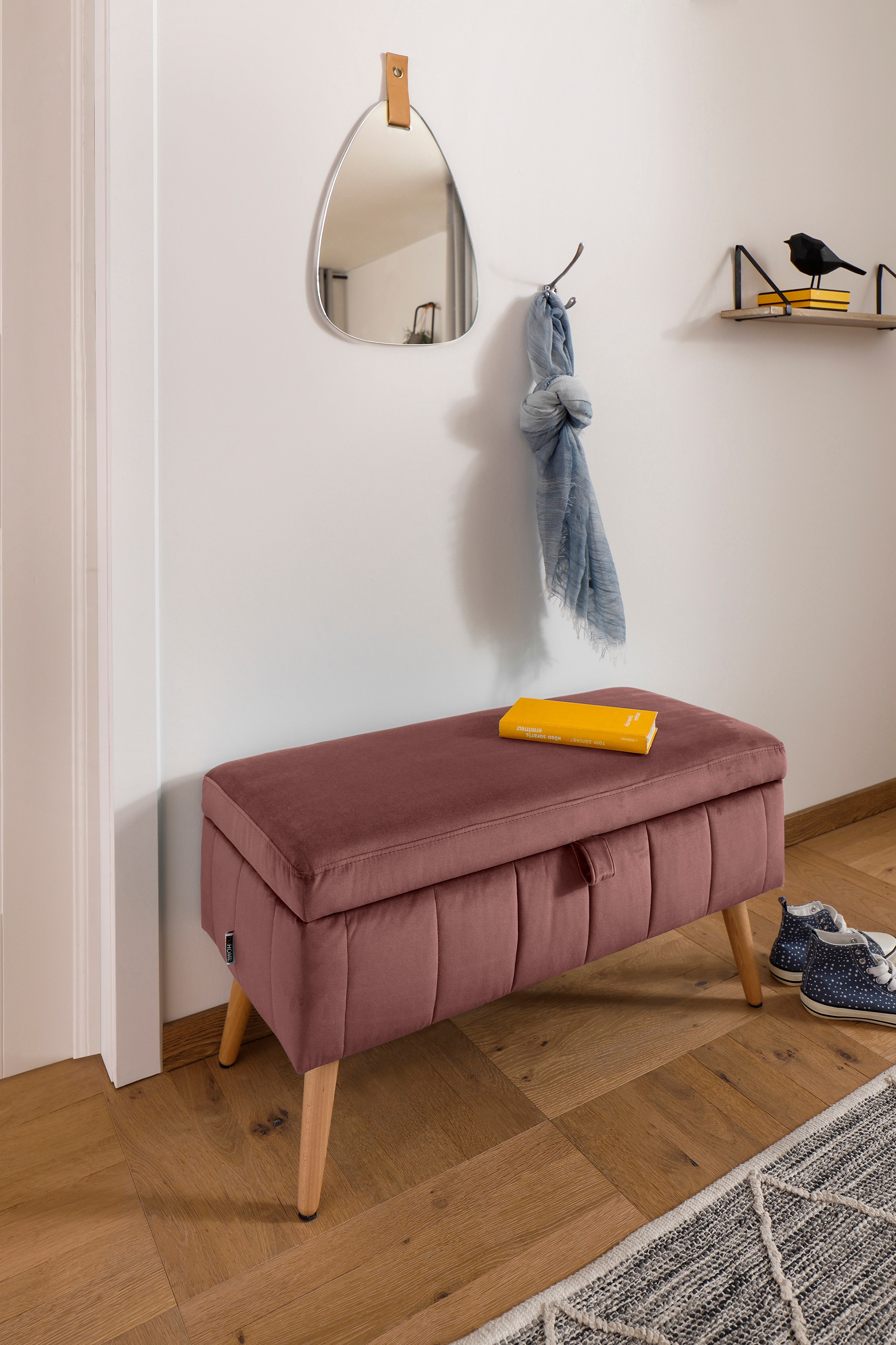 INOSIGN Truhenbank "AMIRA Sitzbank mit Stauraum, Maße B/T/H: 81/36/43 cm", günstig online kaufen