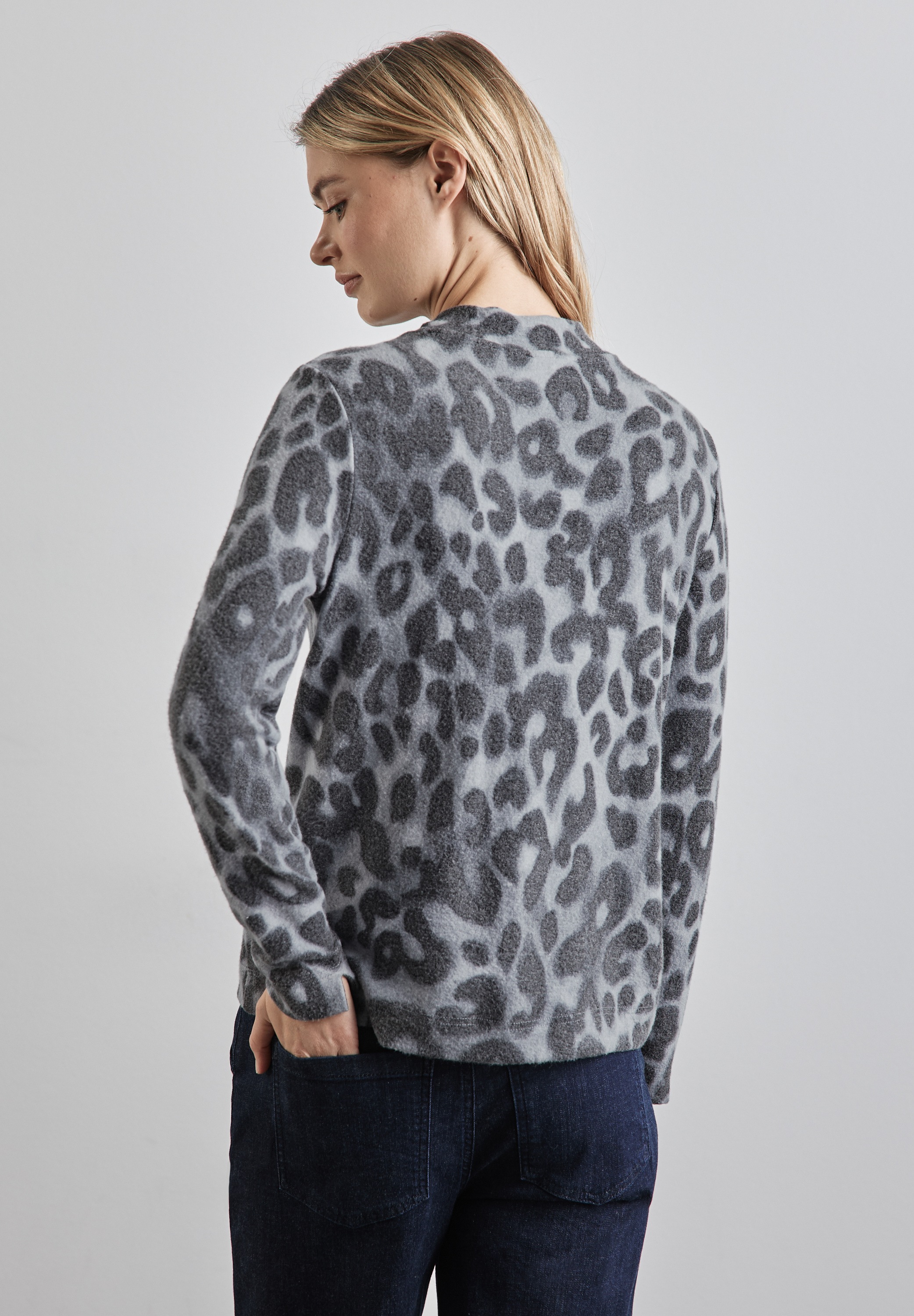 STREET ONE Langarmshirt, mit Leomuster