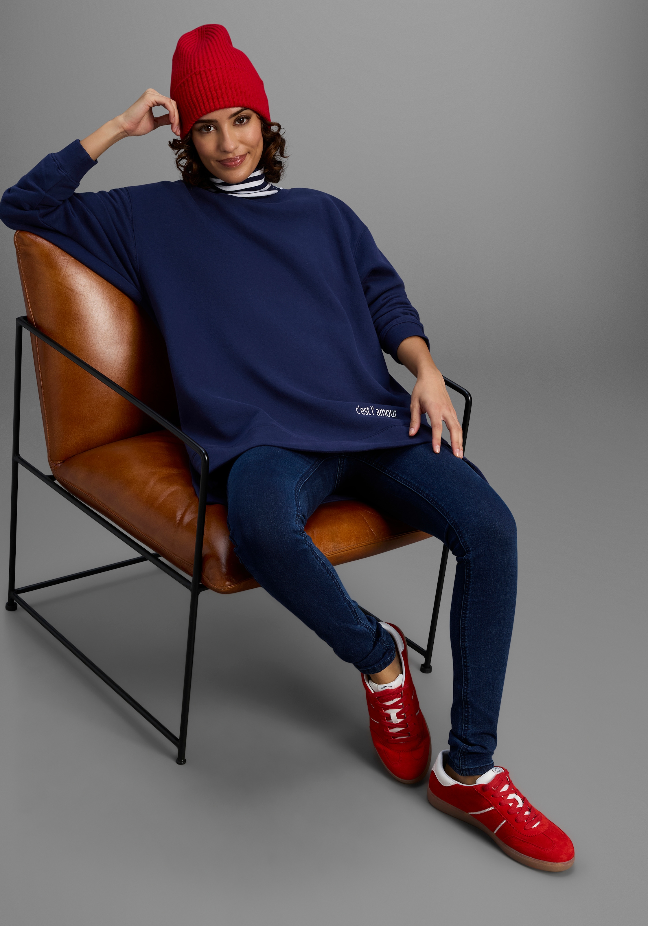 Laura Scott Longsweatshirt, Weiche Baumwollmischung mit Seitenschlitzen und Schriftprint