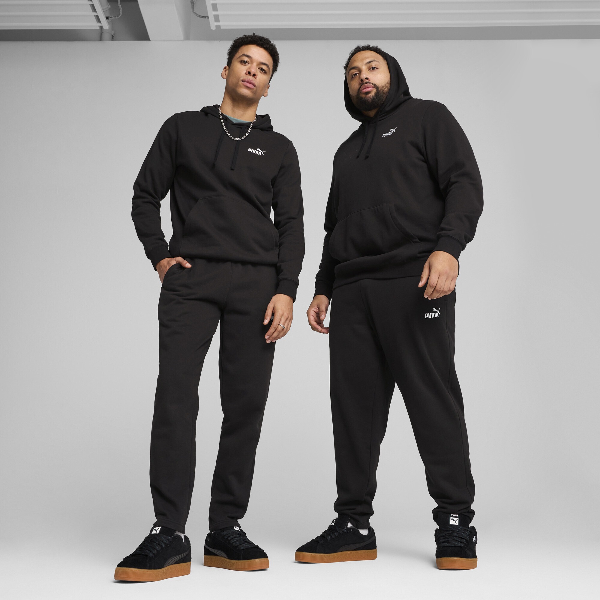 PUMA Sporthose "Essentials No. 1 Logo Jogginghose Herren" günstig online kaufen
