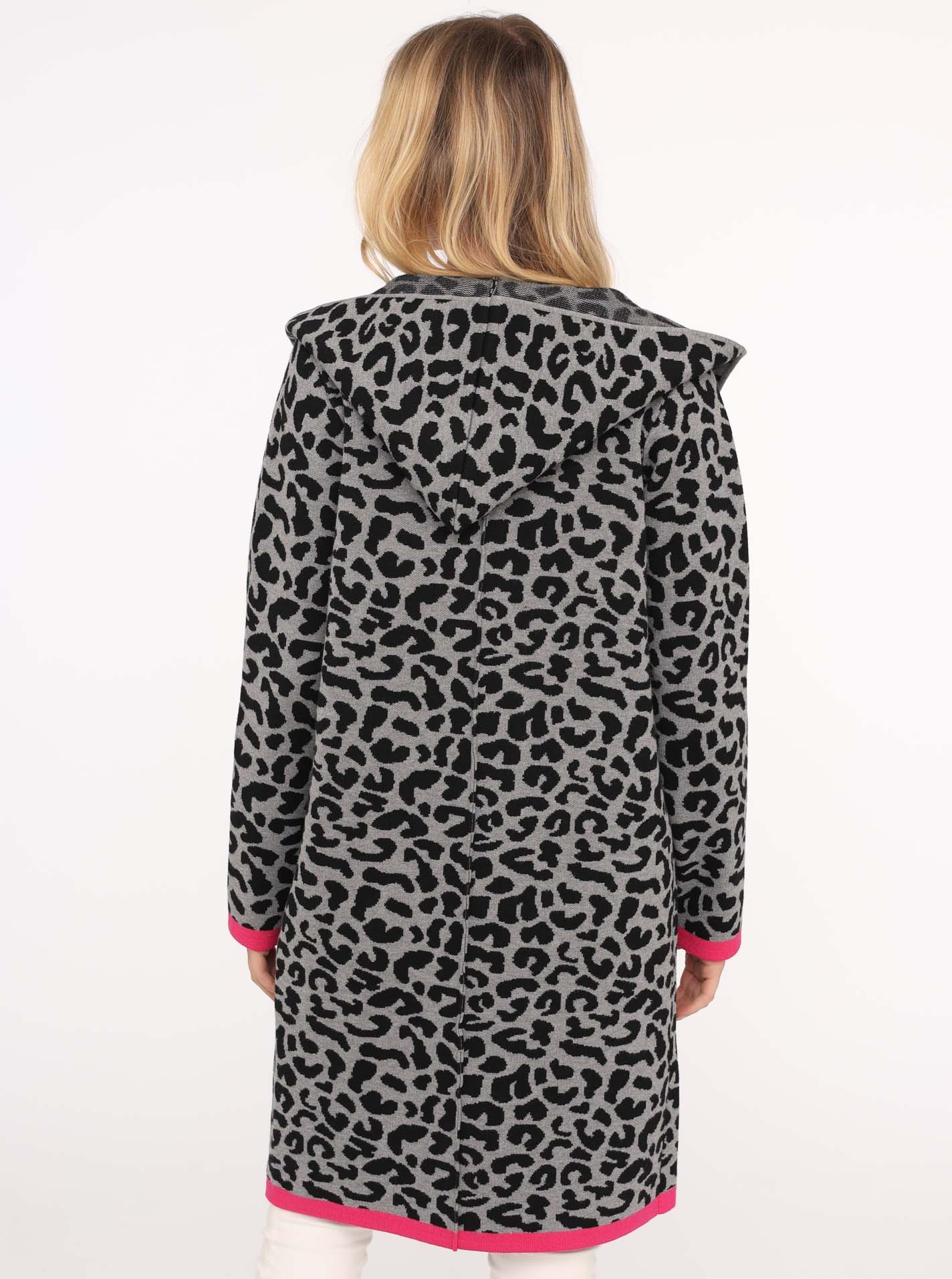 Zwillingsherz Strickjacke ""Leo Neon Kante"" Leoparden-Muster, Neon-Details günstig online kaufen
