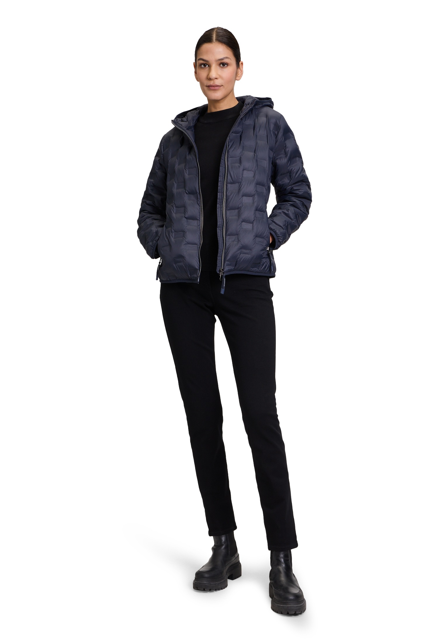 Betty Barclay Daunenjacke »Betty Barclay Daunenjacke mit Kapuze«, mit Kapuze