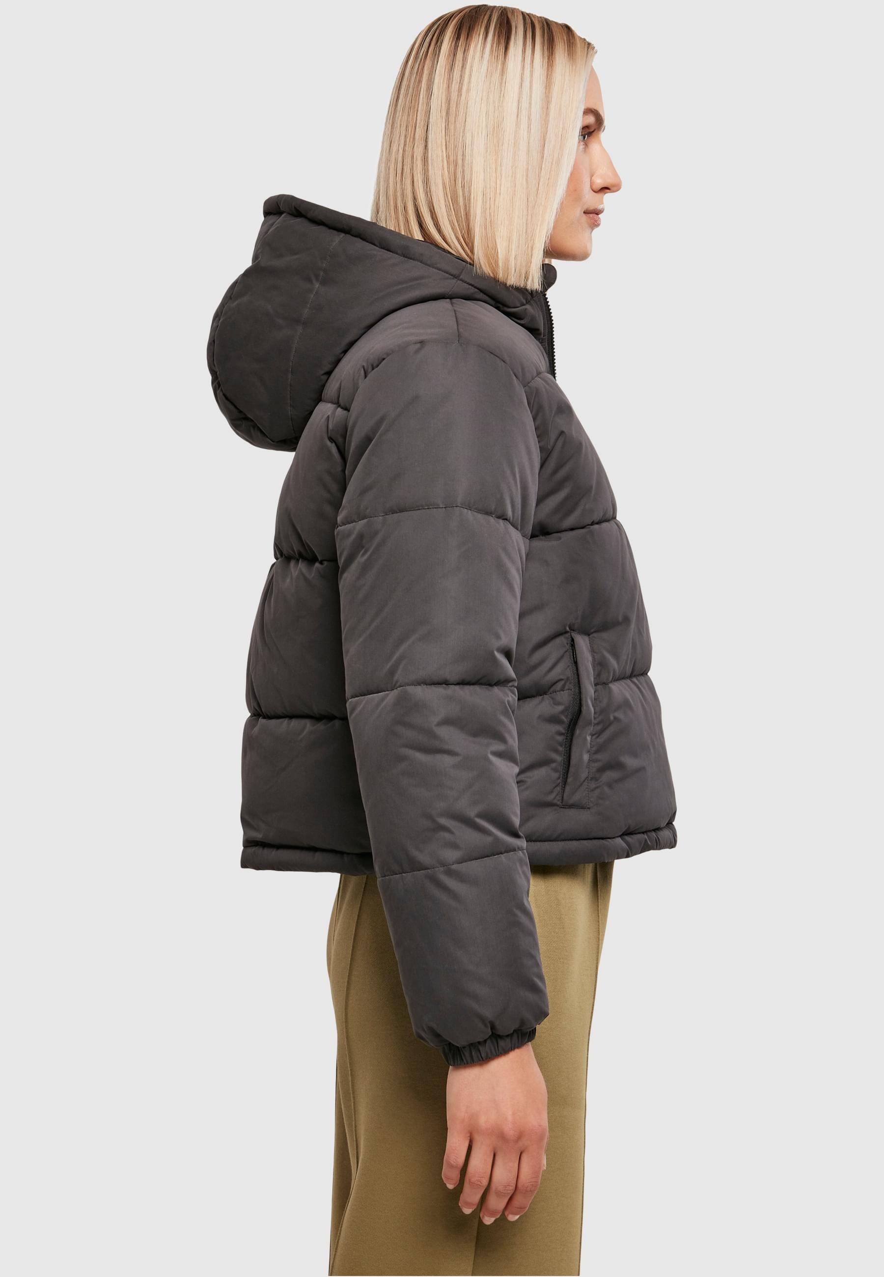 URBAN CLASSICS Winterjacke »Urban Classics Damen Ladies Puffer Pull Over Jacket«, (1 St.), mit Kapuze