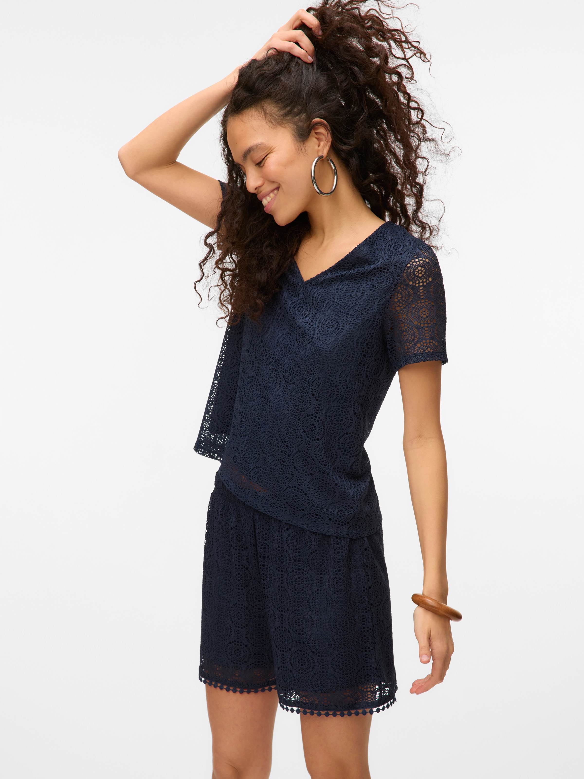 Vero Moda V-Shirt "VMMAYA SS V NECK TOP JRS" Materialmix, regular fit, Spit günstig online kaufen