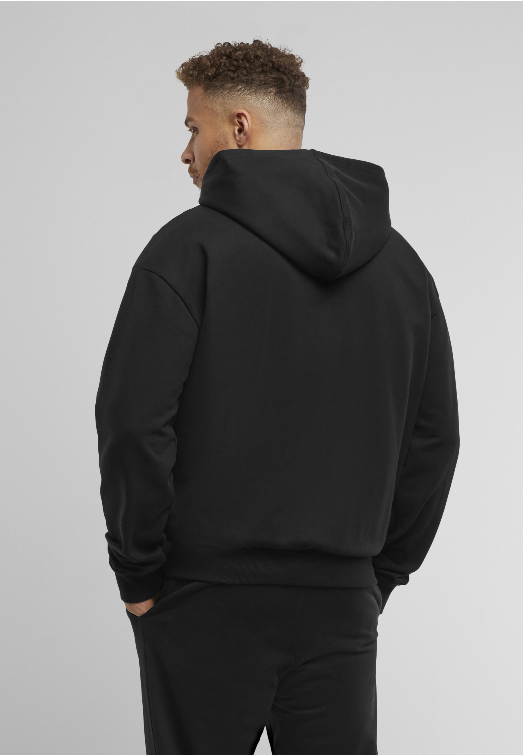 Upscale by Mister Tee Kapuzenpullover »Upscale by Mister Tee Upscale Core EMB Oversize Zip Hoody« 1 tlg.