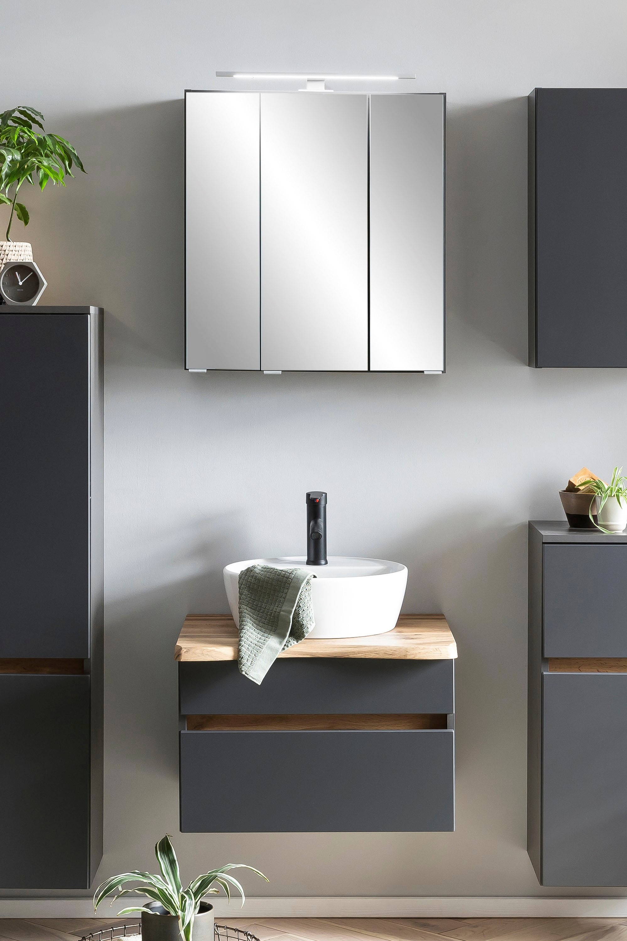 welltime Badmöbel-Set "Lienz" Spiegelschrank und Waschtisch, 2 Stk. tlg. günstig online kaufen