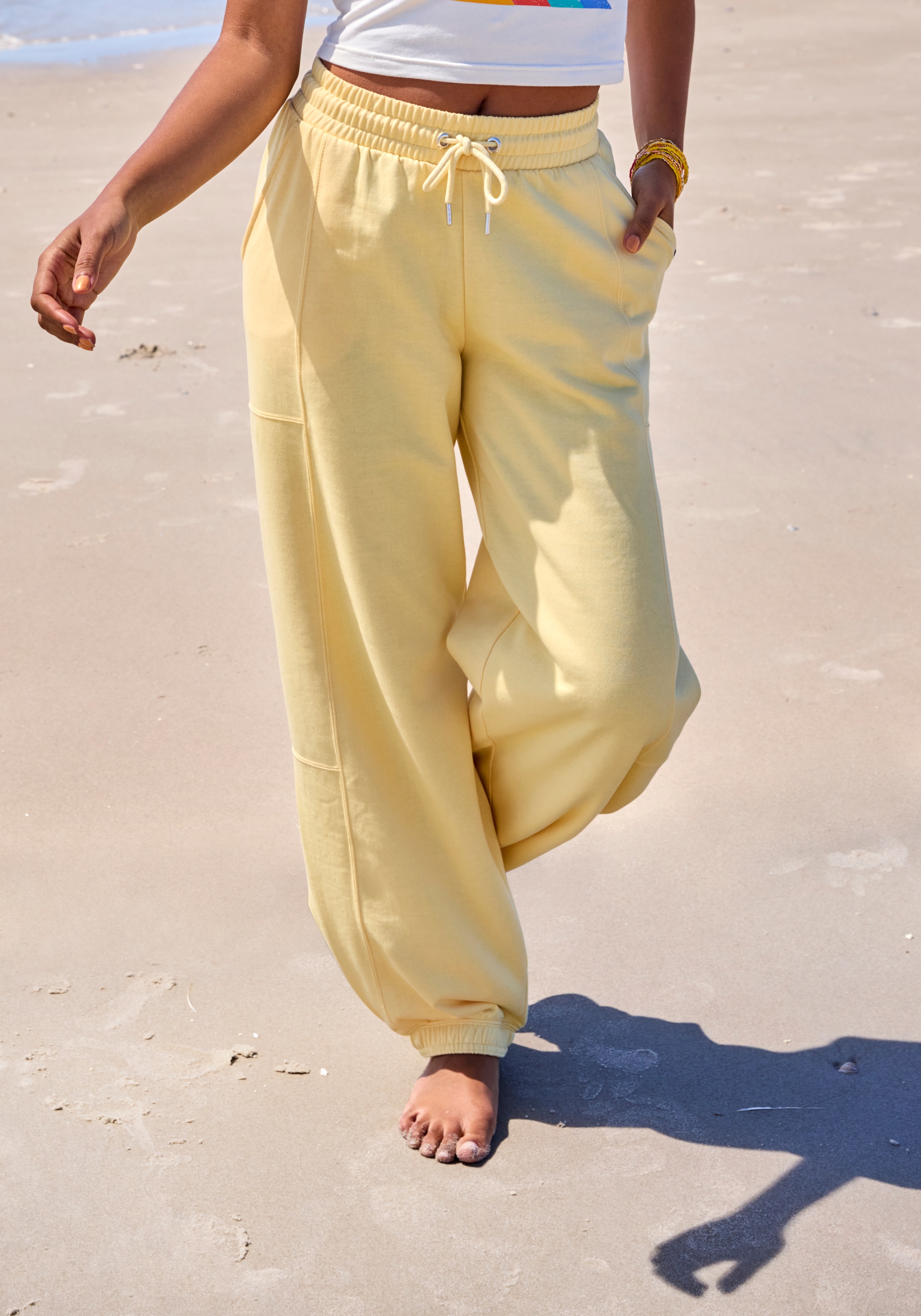 Bench. Loungewear Sweathose  mit seitlichen Eingrifftaschen, Loungewear