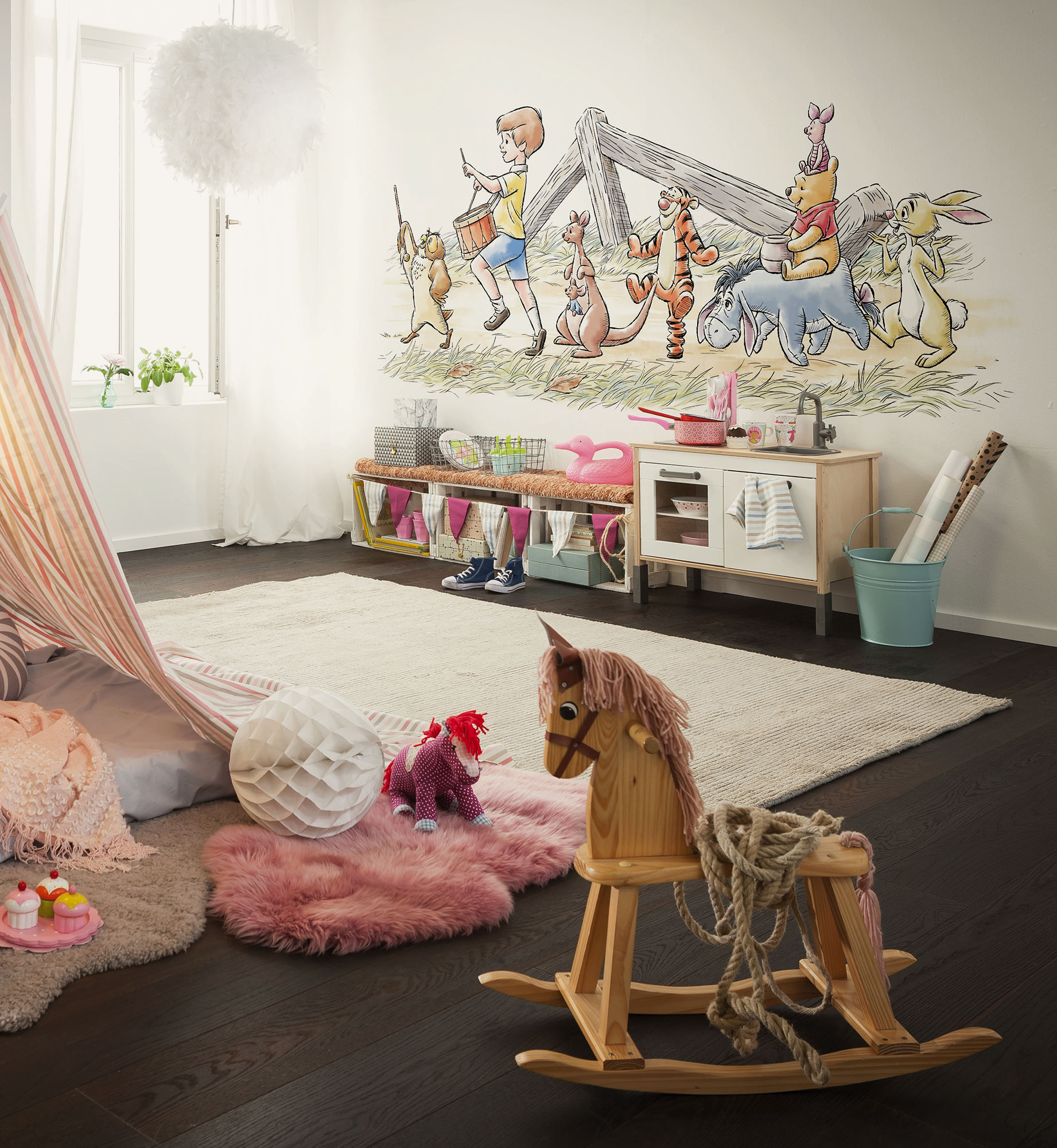 Komar Kindertapete "Disney Winnie the Pooh Walk Along Another Path" bedruckt glatt