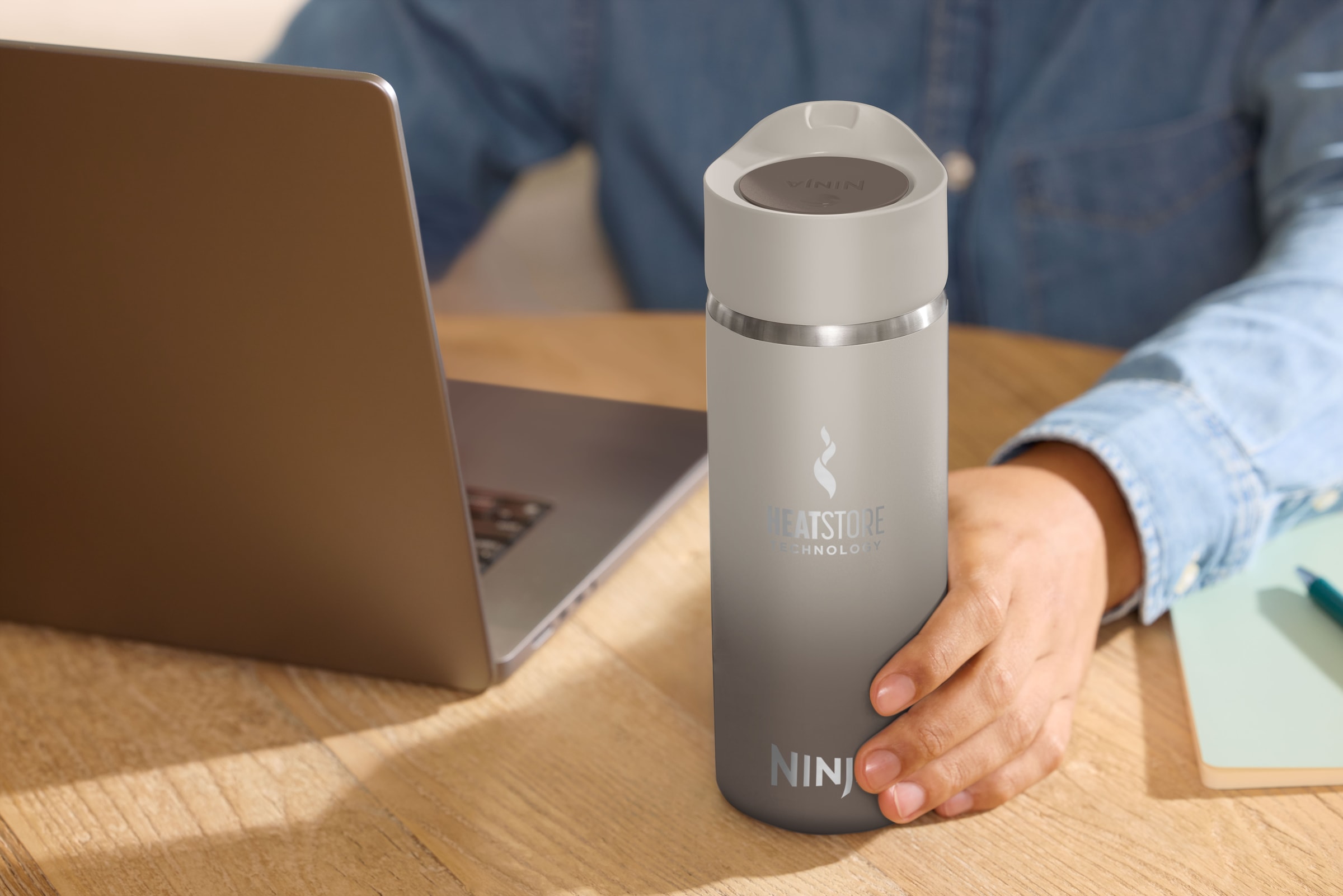 NINJA Isolierflasche »Ninja Sip Perfect Reisebecher - 300 ml DW1203EUU / 400 ml DW1603EUU«, Kontrollierte Wärme für den perfekten Schluck, jedes Mal