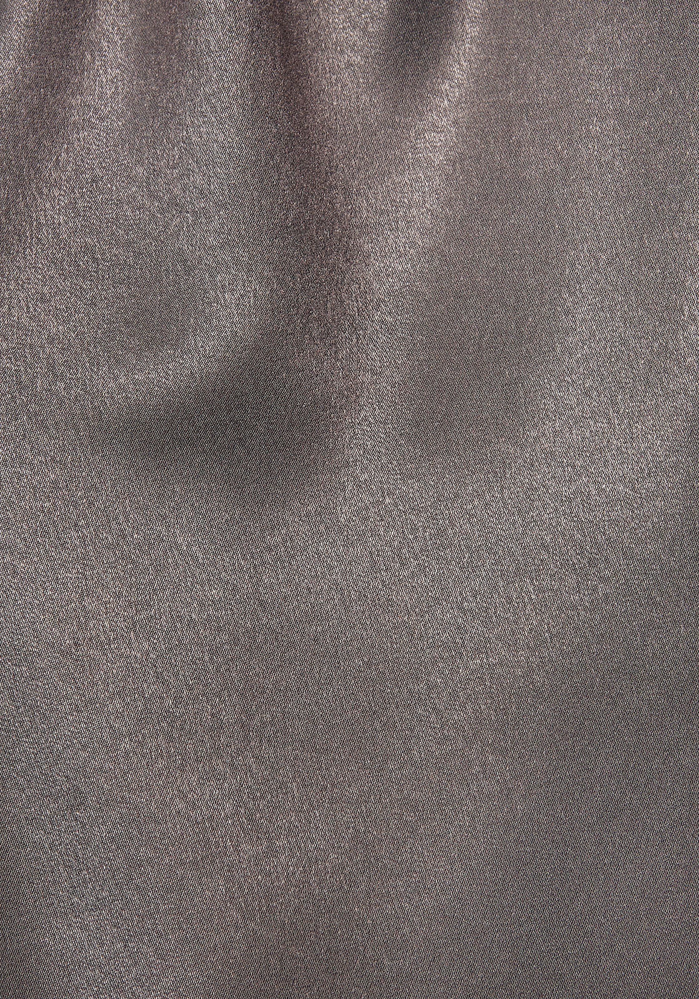 LASCANA Satinbluse mit kurzen Ärmeln, Bluse mit halber Knopfleiste, festlich-elegant