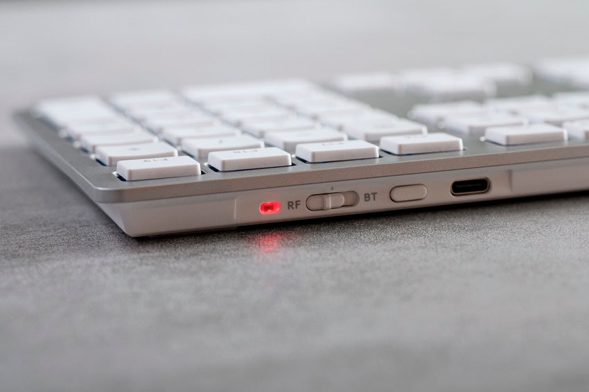Cherry Wireless-Tastatur »KW 9100 SLIM FOR MAC« (USB-Anschluss | Ziffernblock)