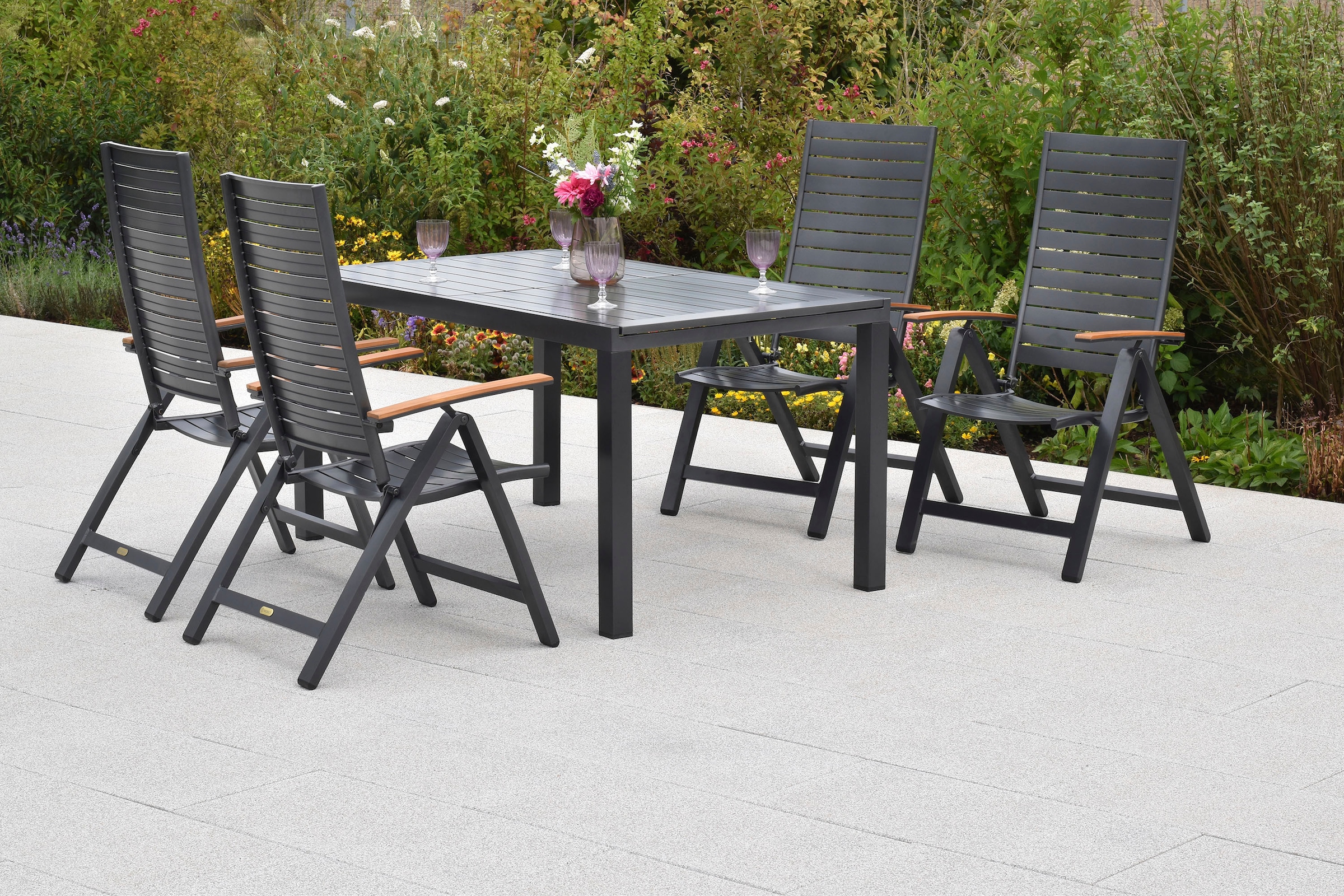 MERXX Garten-Essgruppe »»Astros««, (Set, 5 tlg., Tischplatte aus Aluminium, Armlehnen aus Akazienholz), Rückenlehne 5-fach verstellbar