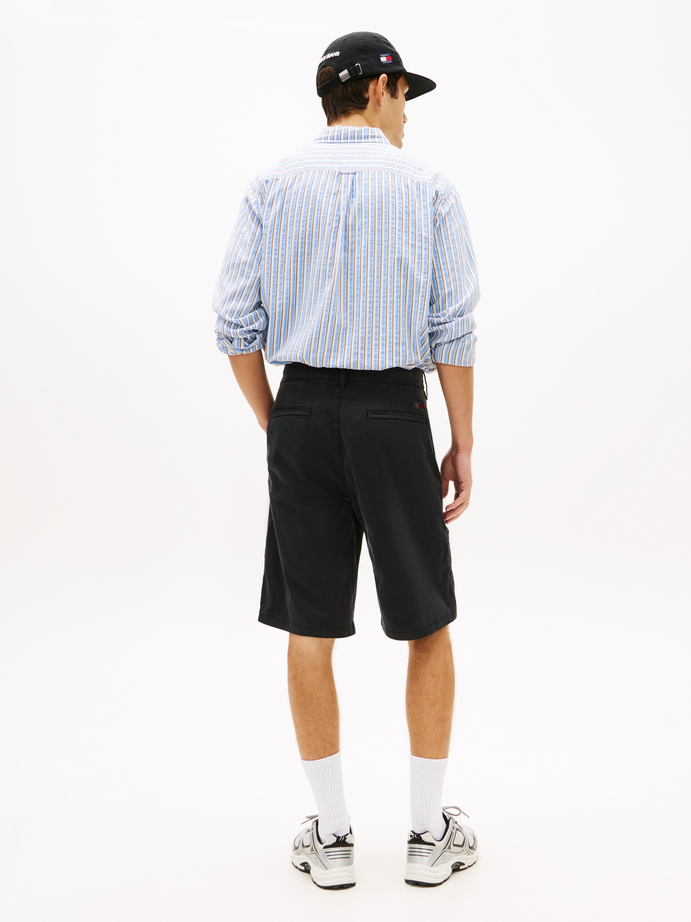 Tommy Jeans Chinoshorts »TJM OTIS COTTON CHINO«  Regular fit mit praktischen Taschen