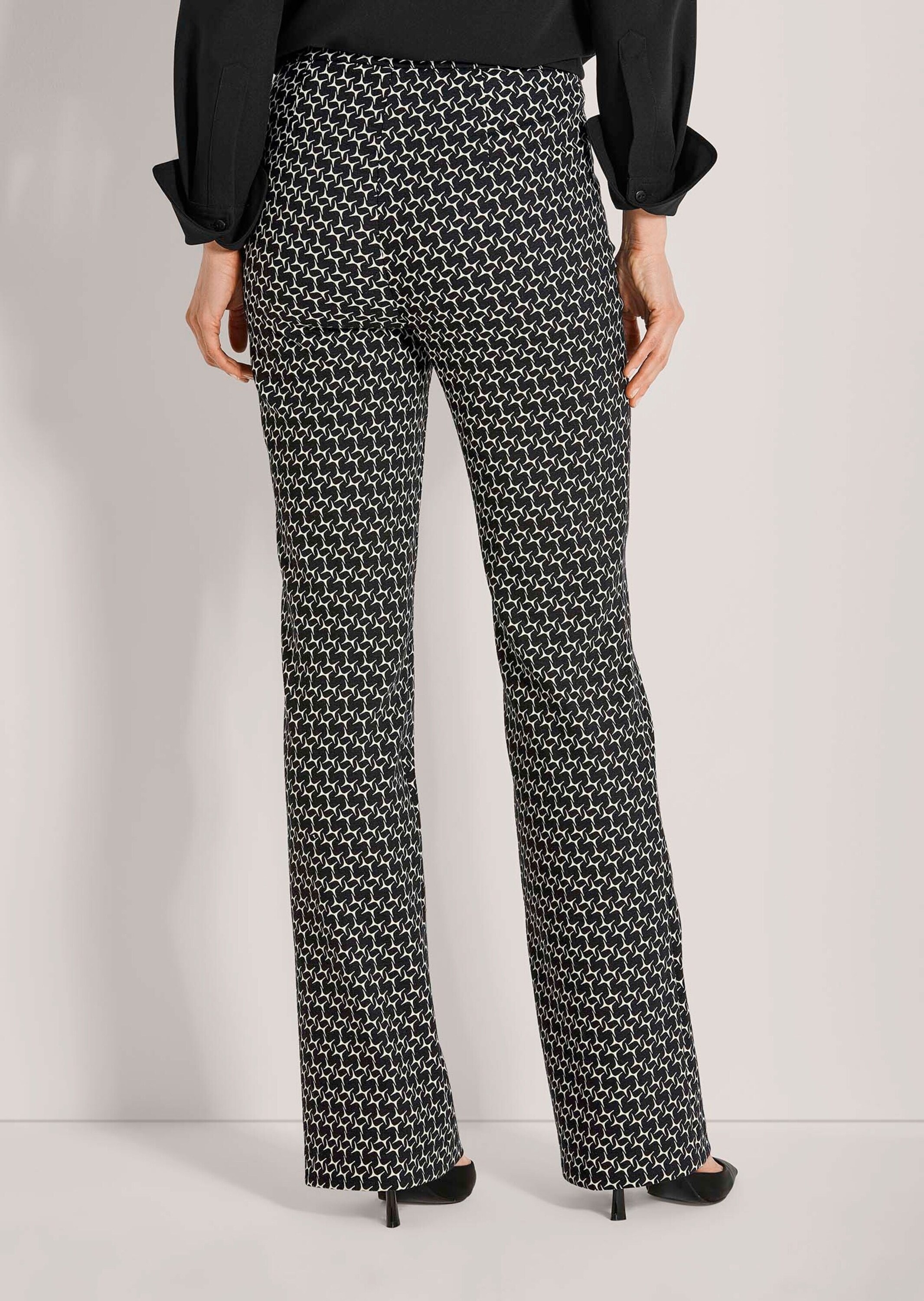 MADELEINE Schlupfhose »Hose Elastische Printhose mit grafischem Muster«