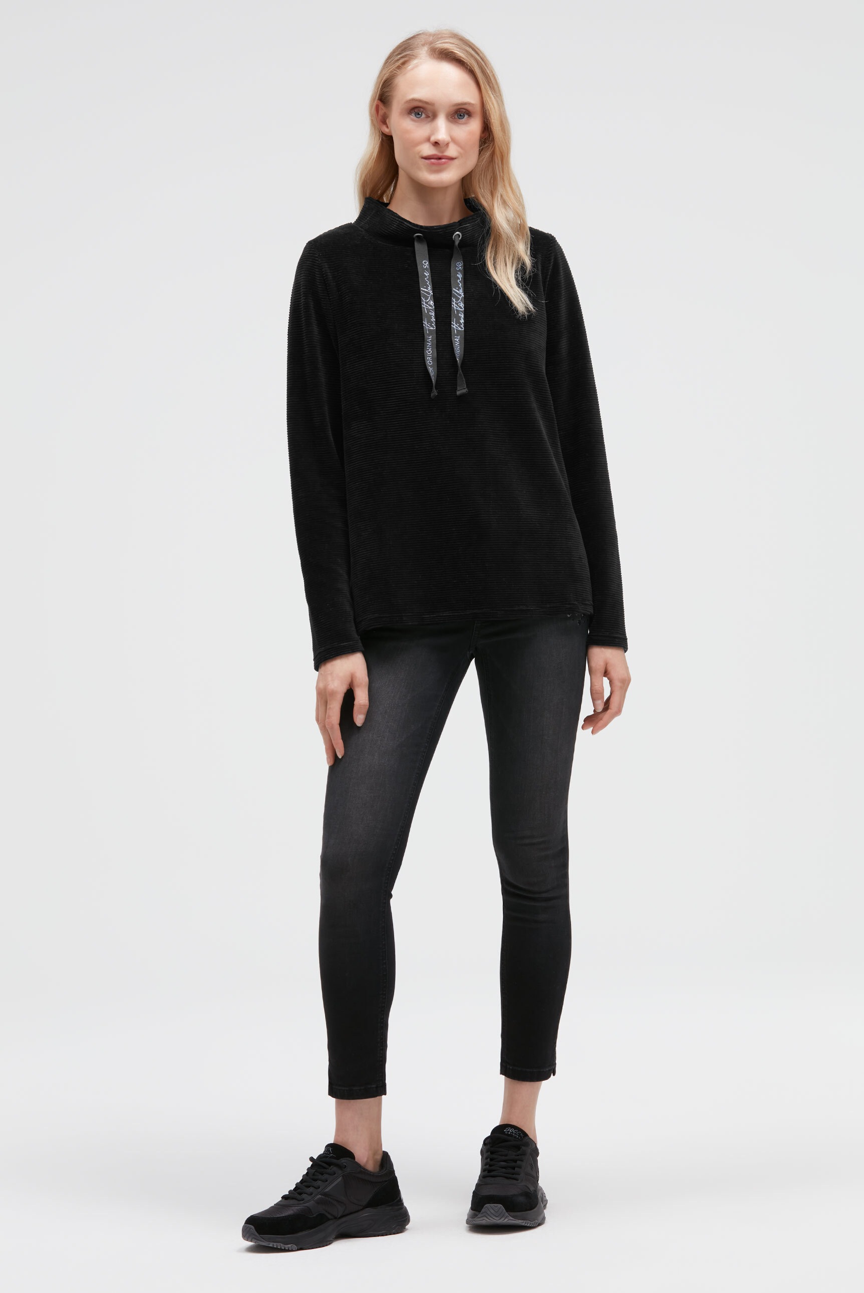 SOCCX Sweater , mit Stehkragen
