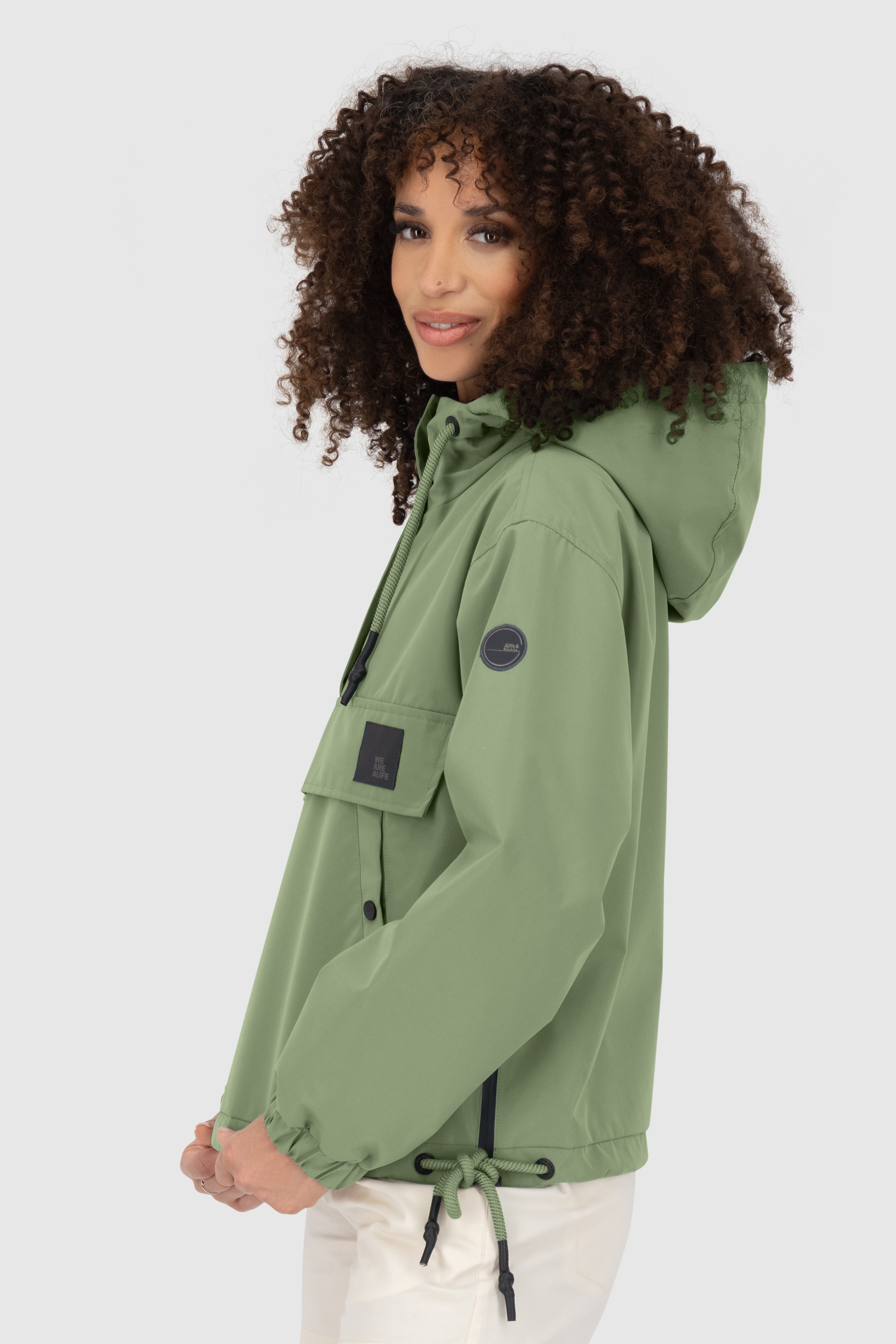 Alife & Kickin Sommerjacke »NIVIAAKA«, mit Kapuze