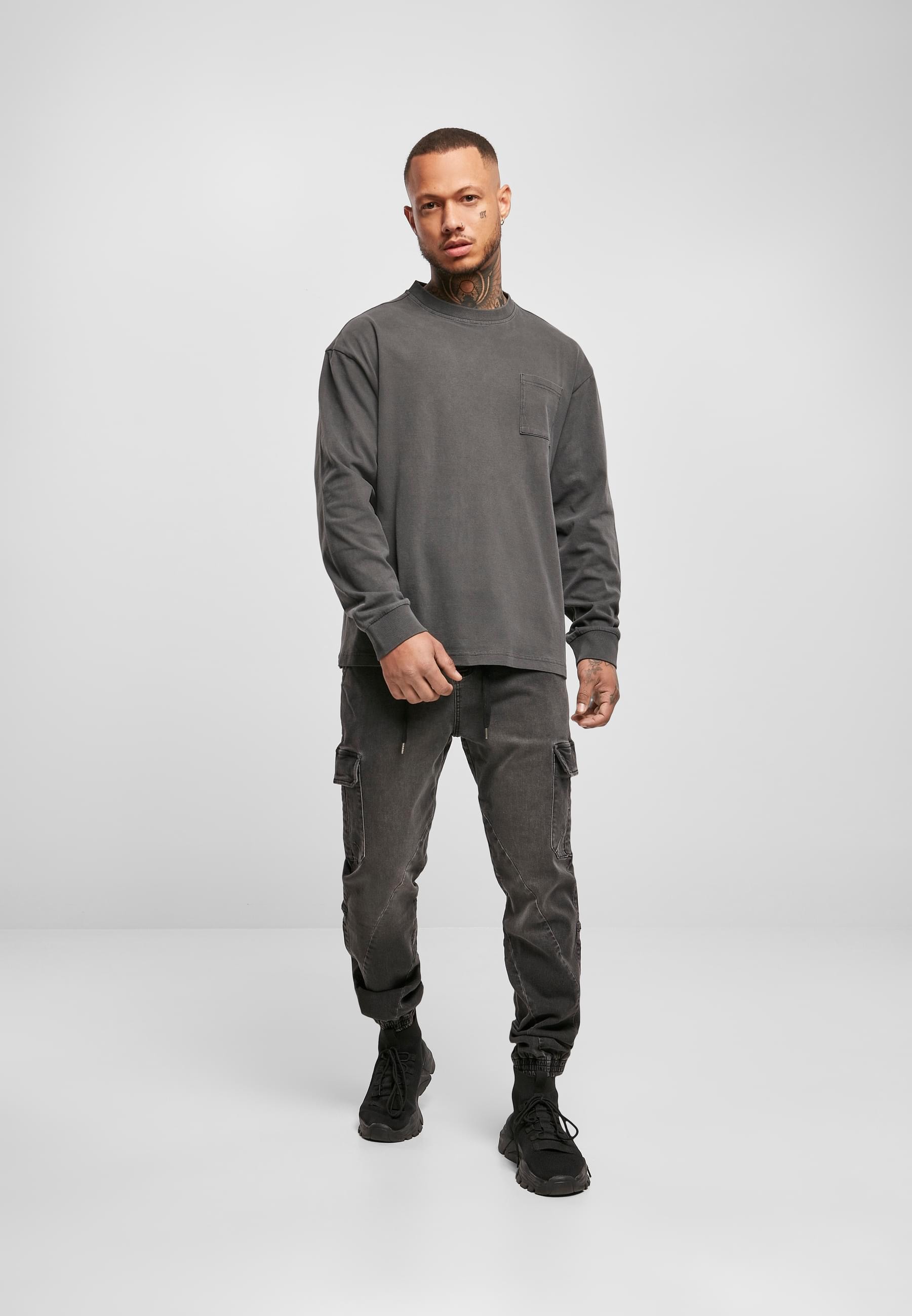 URBAN CLASSICS Longsleeve »Urban Classics Herren Pigment Dyed Pocket Longsleeve«, (1 tlg.)