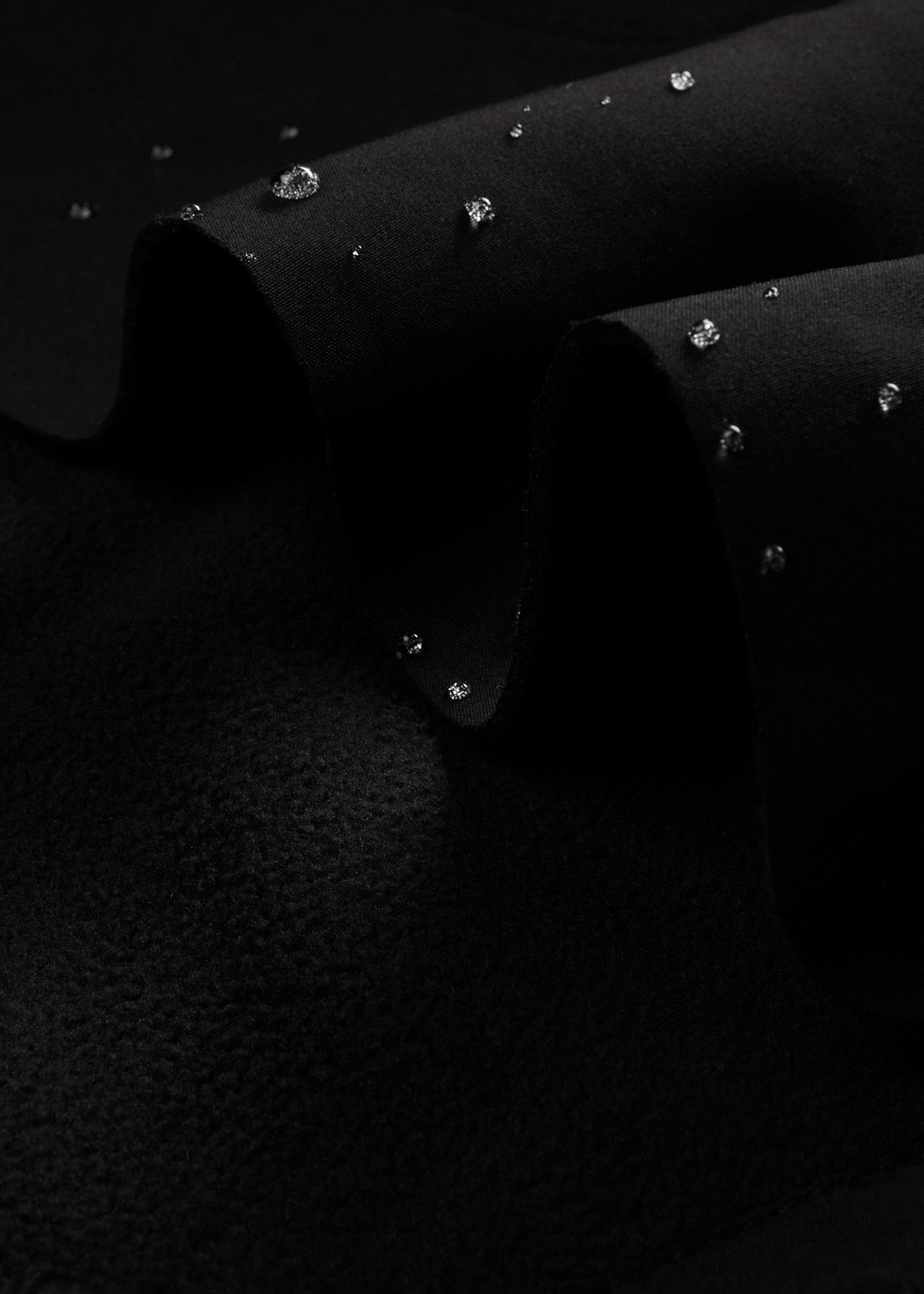 bonprix Softshellparka mit Kapuze figurbetonter Schnitt, 2-Wege-Reißverschluss, Kordelzüge im Saum